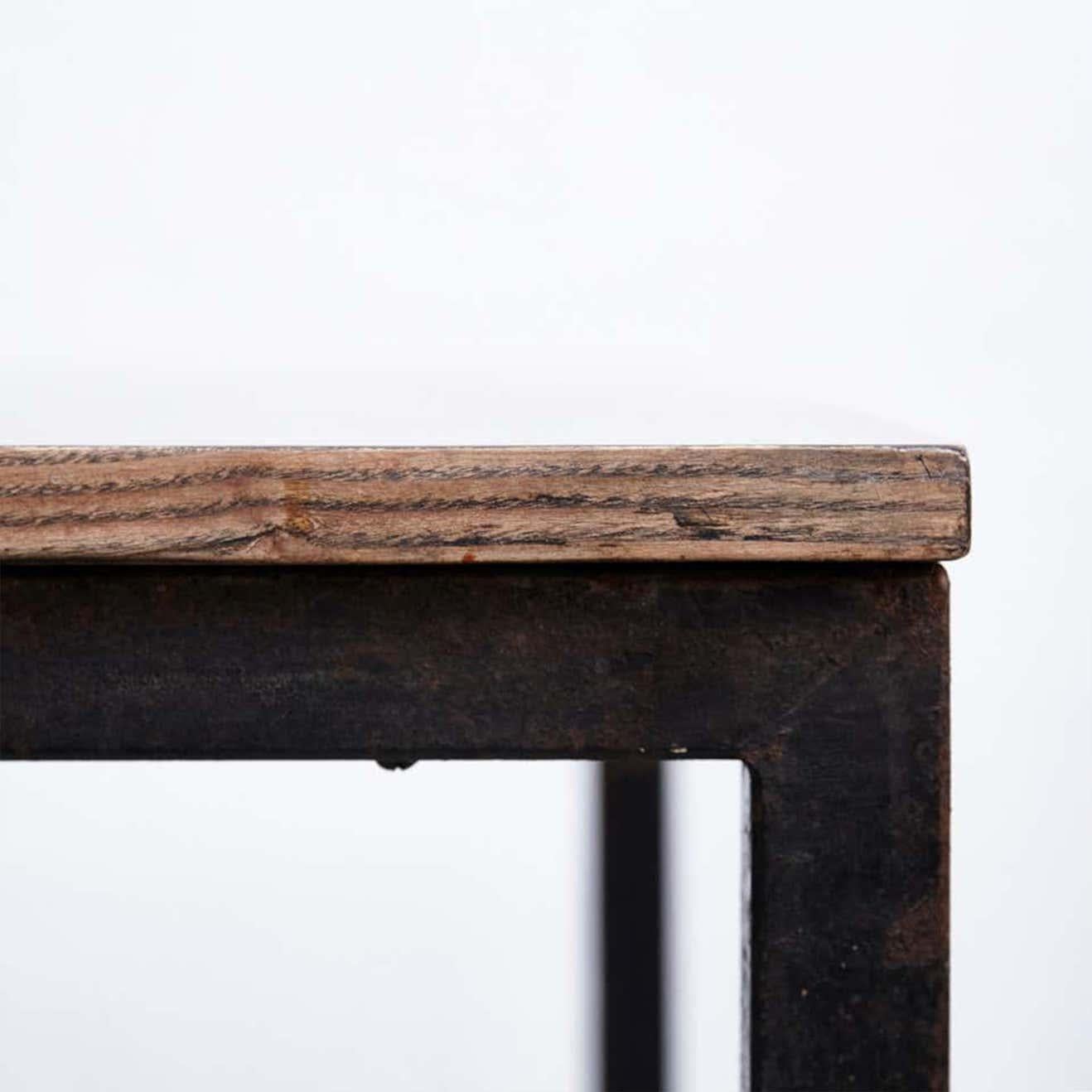 Charlotte Perriand, Mid-Century Modern, Holz-Metall-Cansado-Tisch, um 1950 im Angebot 7