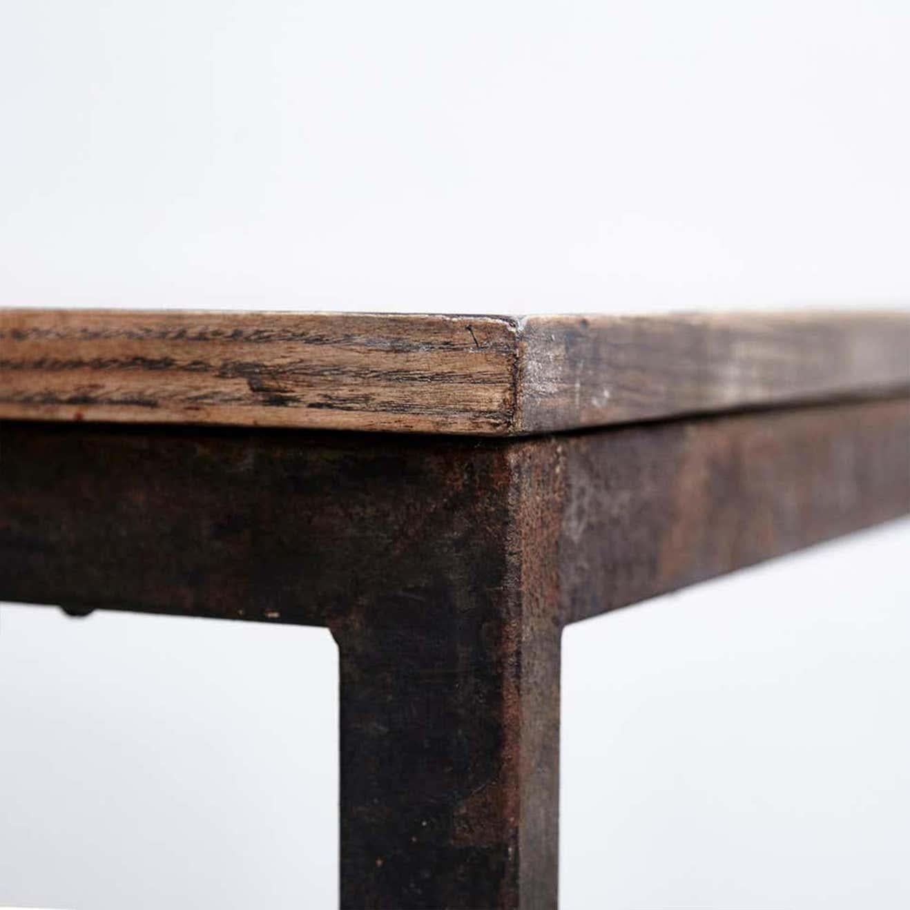 Charlotte Perriand, Mid-Century Modern, Holz-Metall-Cansado-Tisch, um 1950 im Angebot 2