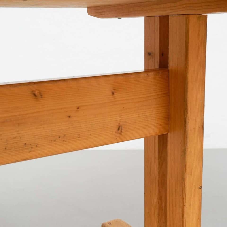 Charlotte Perriand, Moderner Holztisch aus der Jahrhundertmitte für Les Arcs, um 1960 im Angebot 9