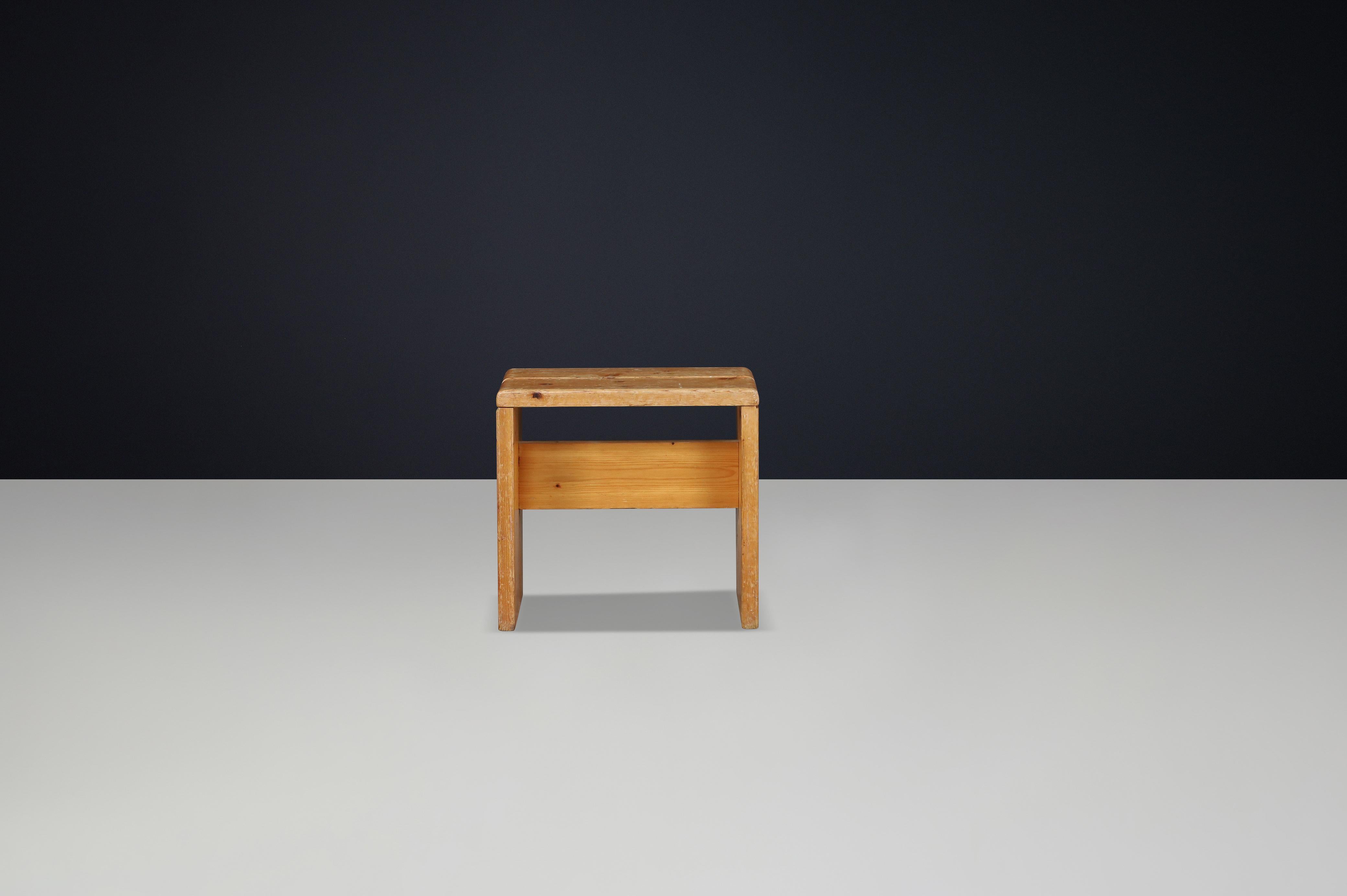 Mid-Century Modern Charlotte Perriand Mid-Century Pine Stool, Les Arcs Ski Resort, 1960s For Sale