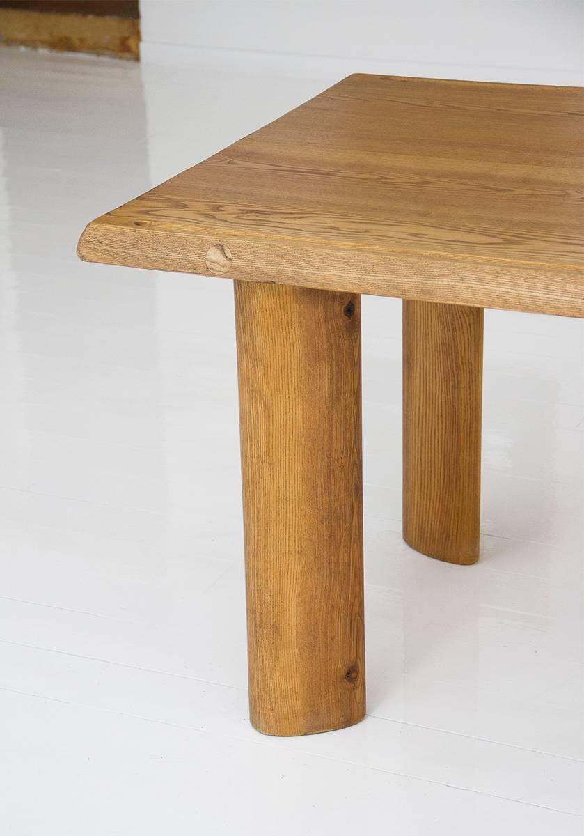 Charlotte Perriand Midcentury Solid Oakwood French Table, France, circa 1950 For Sale 1