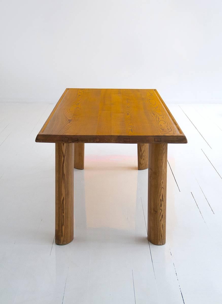 Charlotte Perriand Midcentury Solid Oakwood French Table, France, circa 1950 For Sale 2