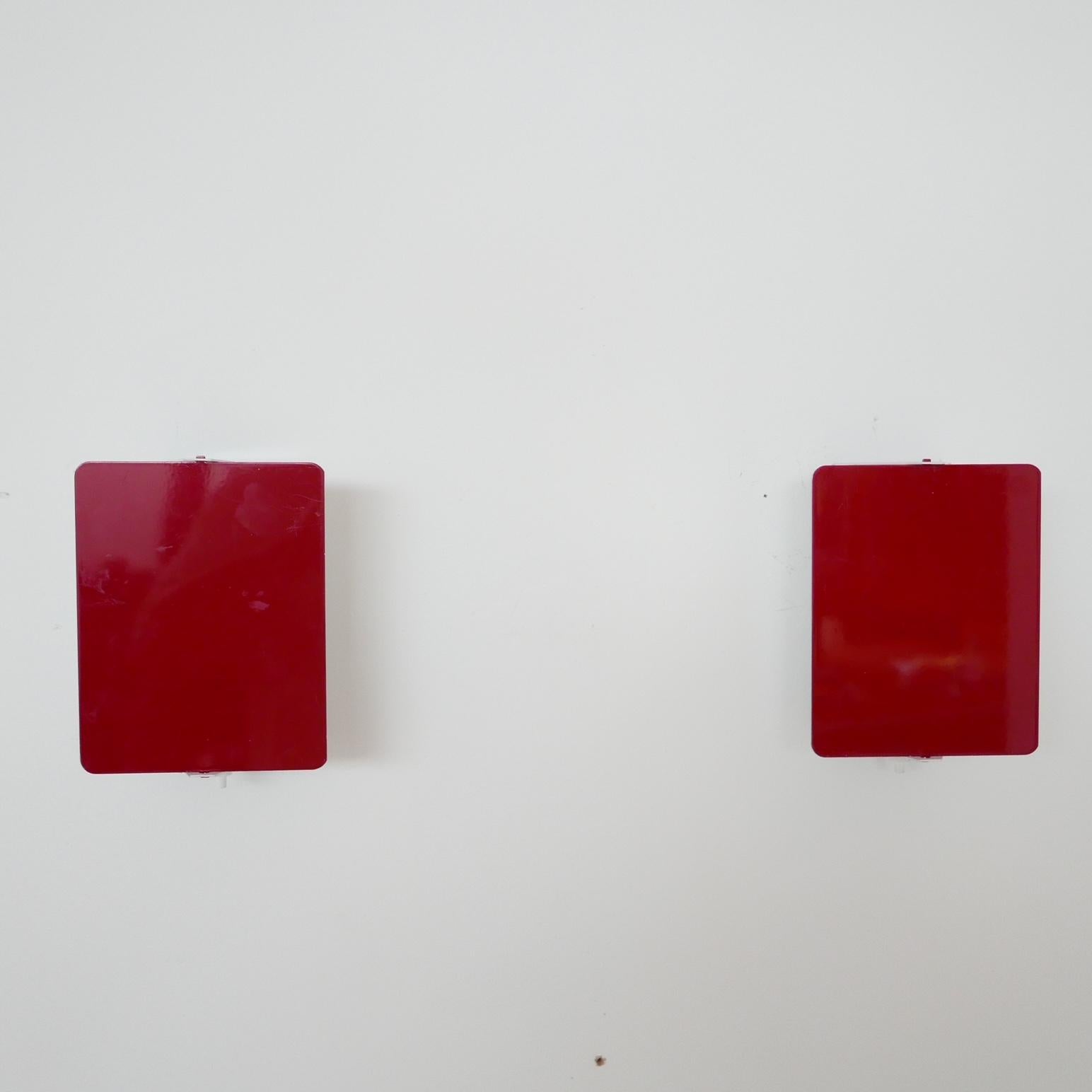 Charlotte Perriand Original Red Mid-Century Wall Lights (3 available) For Sale 8