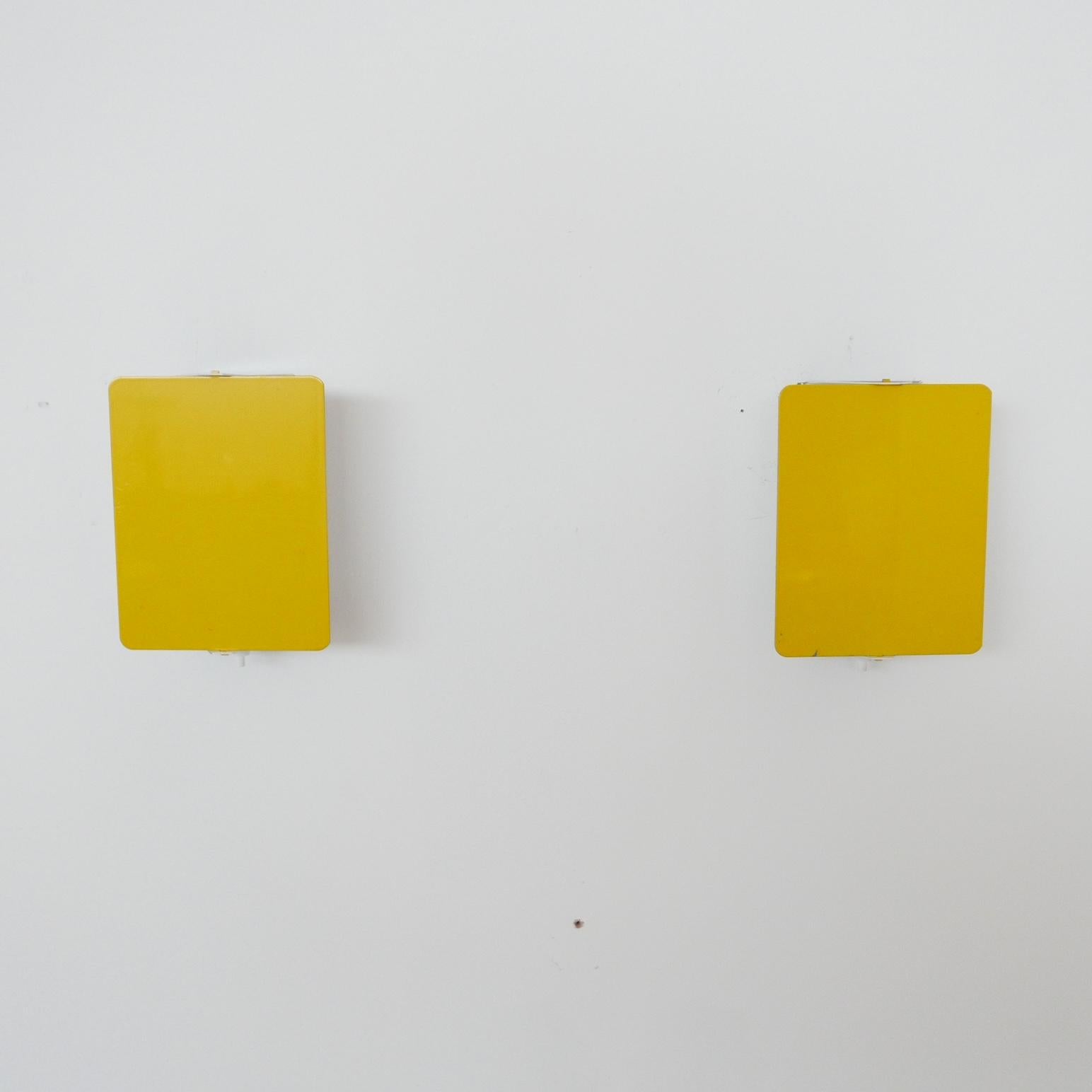 Charlotte Perriand Original Yellow Mid-Century Wall Lights (3 available) For Sale 4