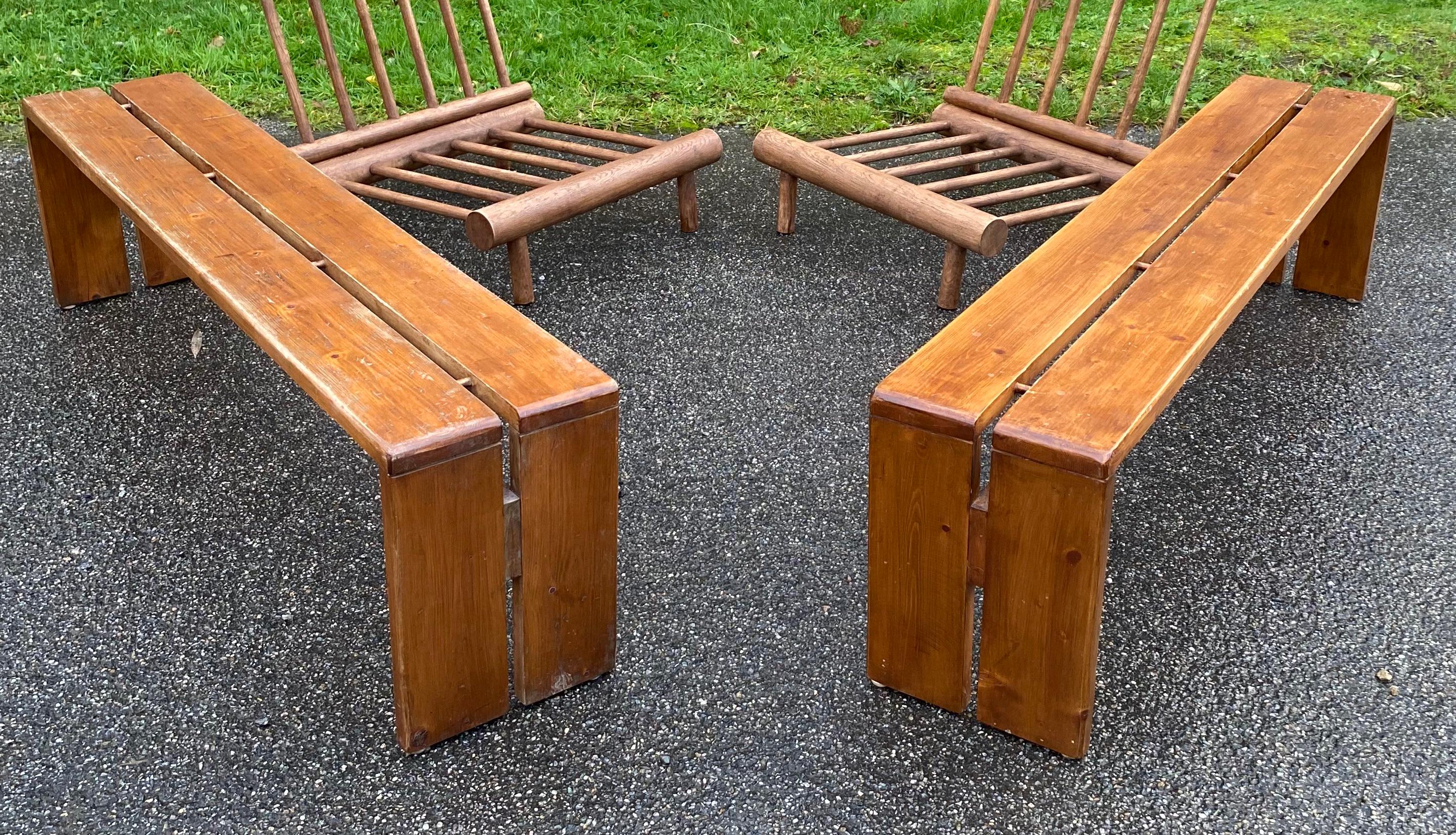 Charlotte Perriand - Pair of benches - Les arcs 1600 - Solid pine - 1969 For Sale 5