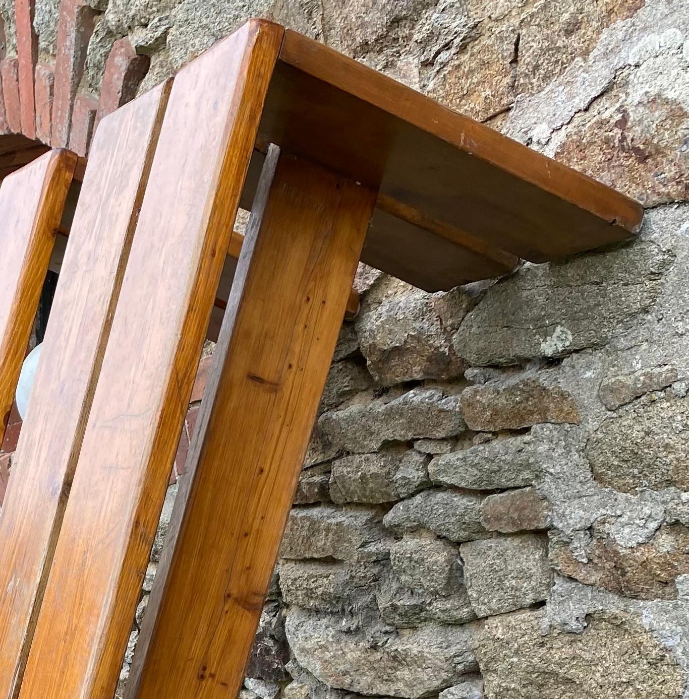 Charlotte Perriand - Pair of benches - Les arcs 1600 - Solid pine - 1969 For Sale 1