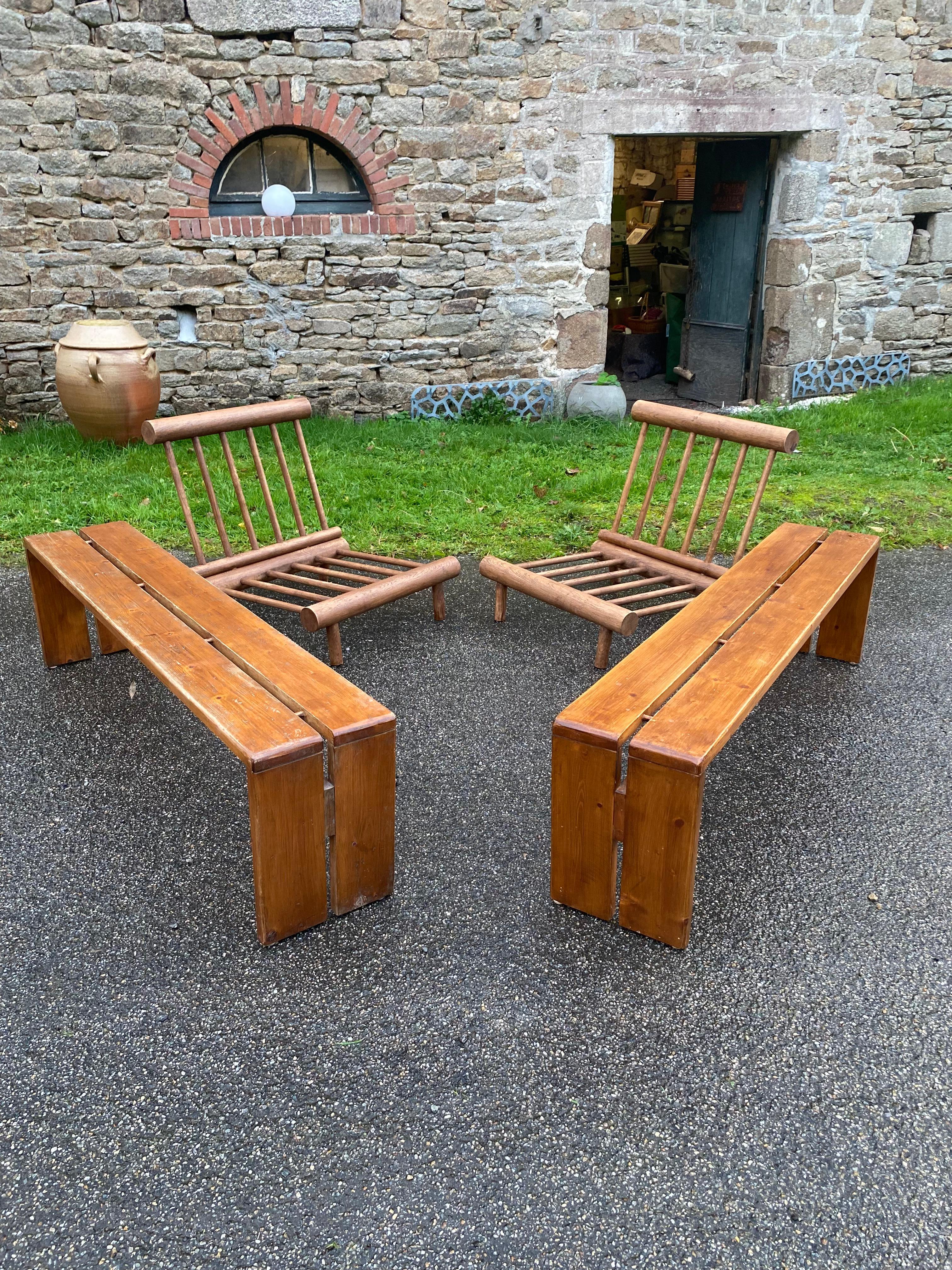 Charlotte Perriand - Pair of benches - Les arcs 1600 - Solid pine - 1969 For Sale 3