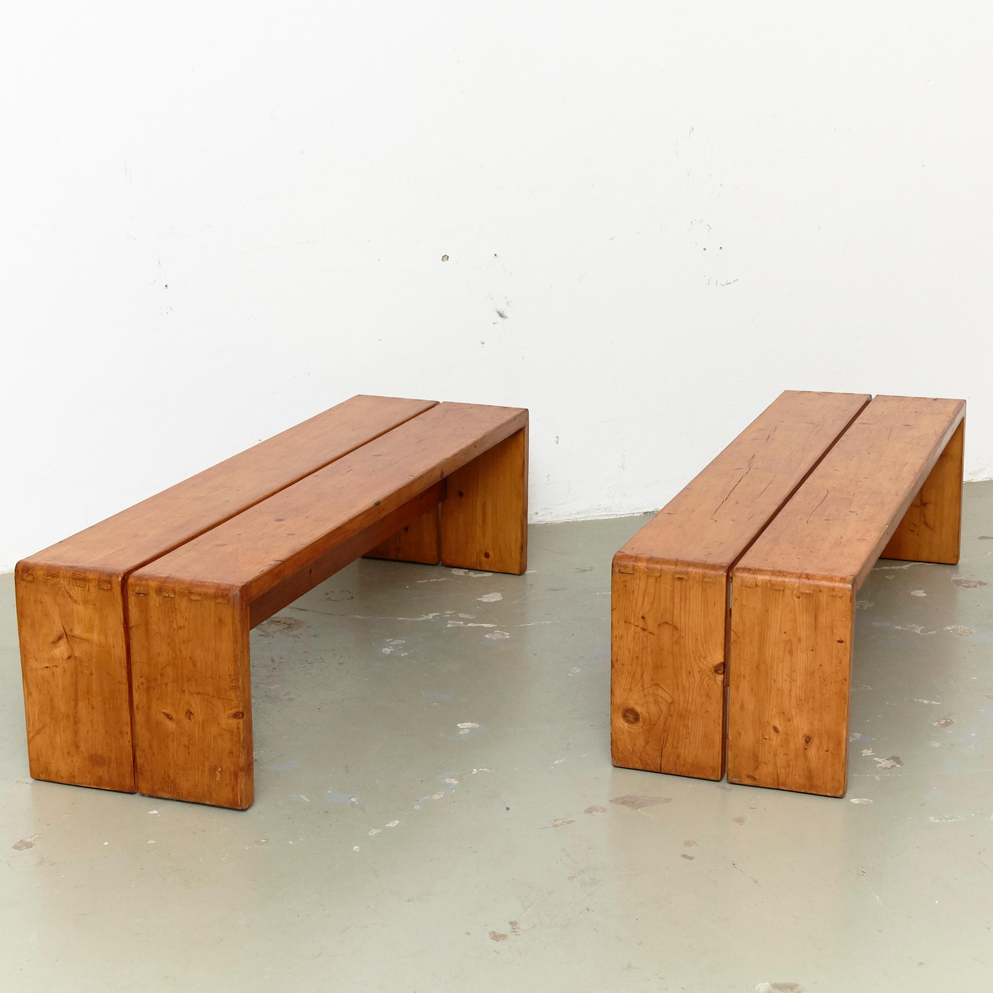 Charlotte Perriand, Pair of Large Wood Benches for Les Arcs, circa 1960 3