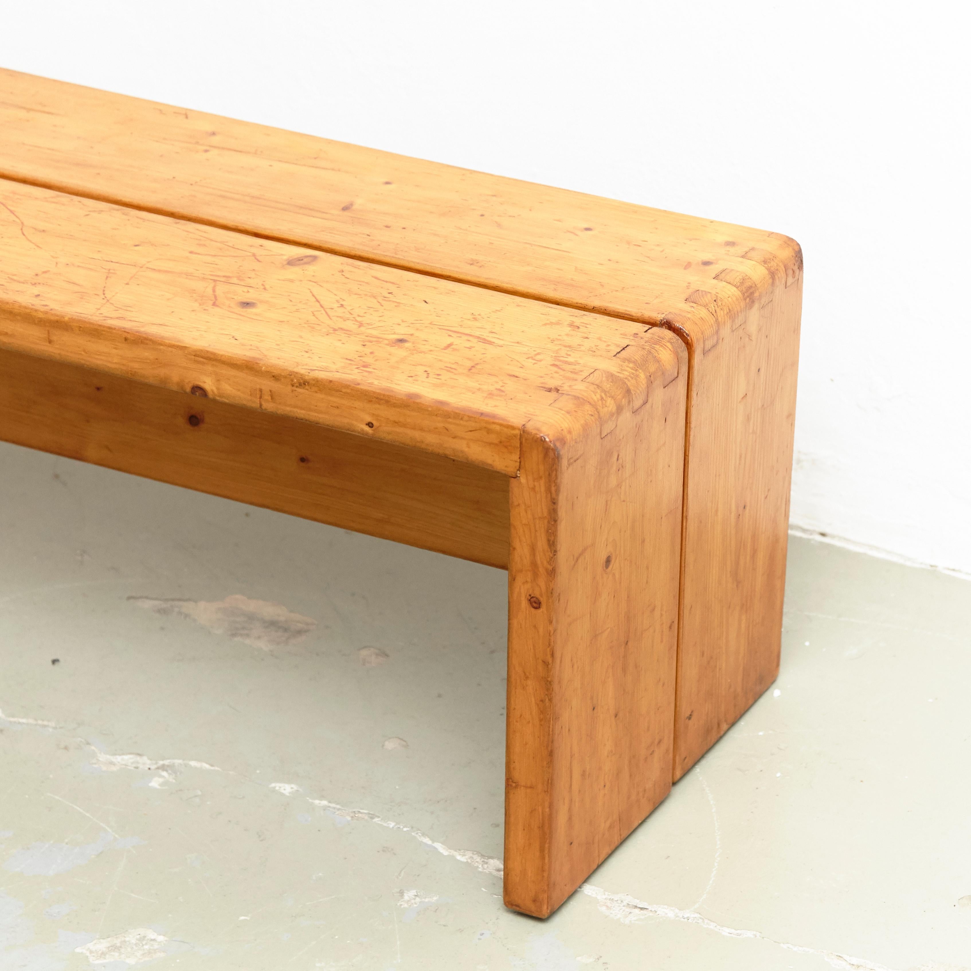 Charlotte Perriand, Pair of Large Wood Benches for Les Arcs, circa 1960 5