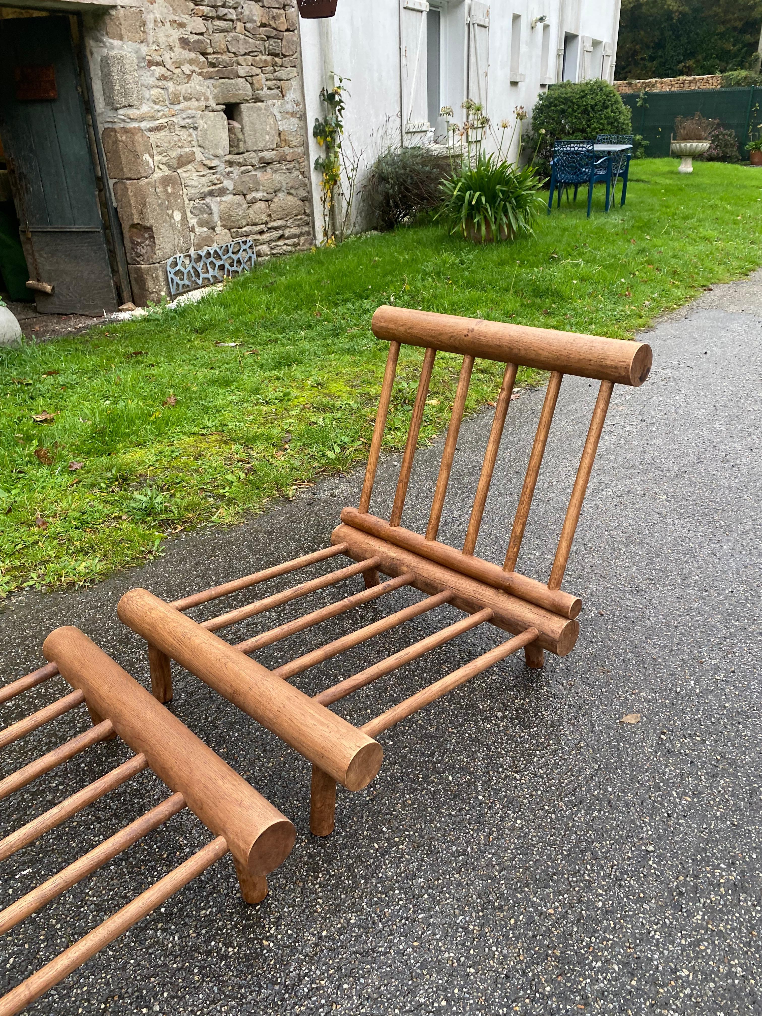 Metà XX secolo Charlotte Perriand Coppia di poltrone in Oak Les Arcs 1600 in vendita