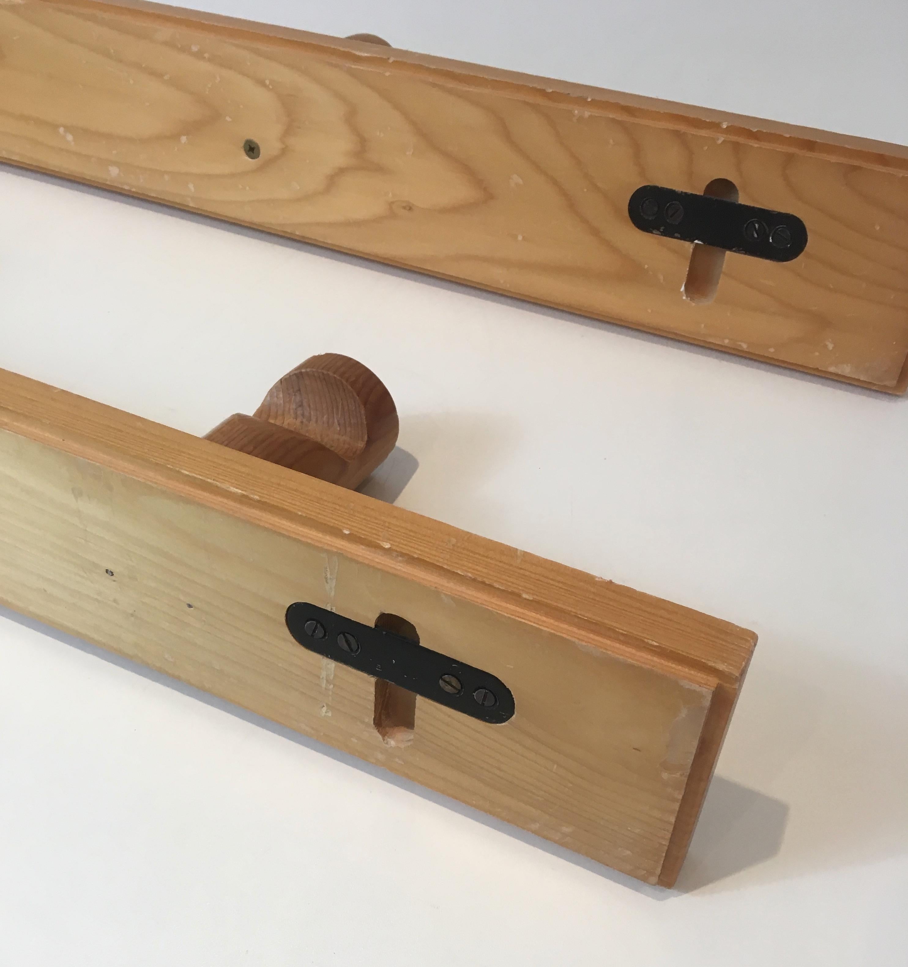 Charlotte Perriand, Pair of Pine Wood Wall Coat-Hangers, French, Circa 1960 6