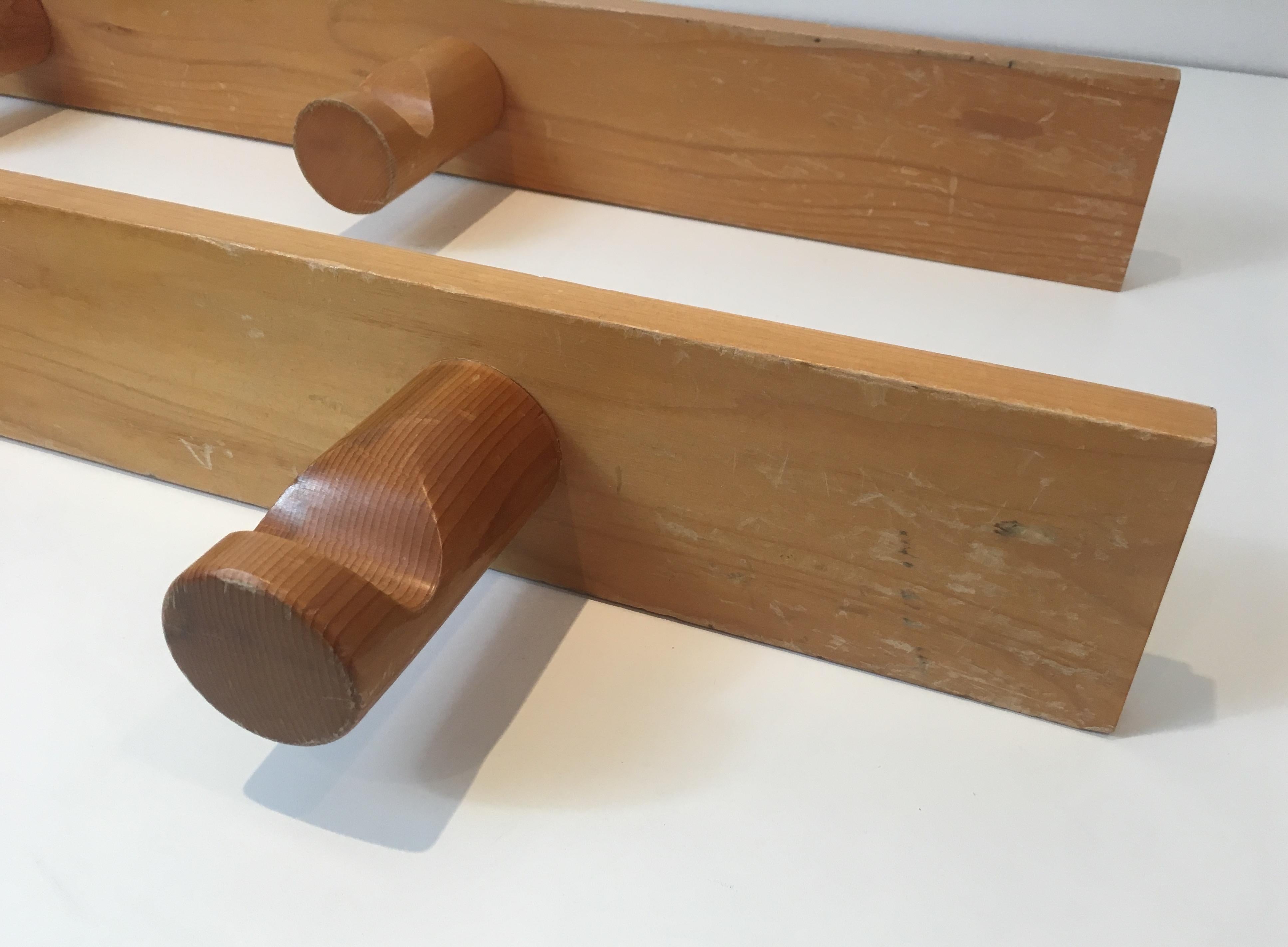 Charlotte Perriand, Pair of Pine Wood Wall Coat-Hangers, French, Circa 1960 10