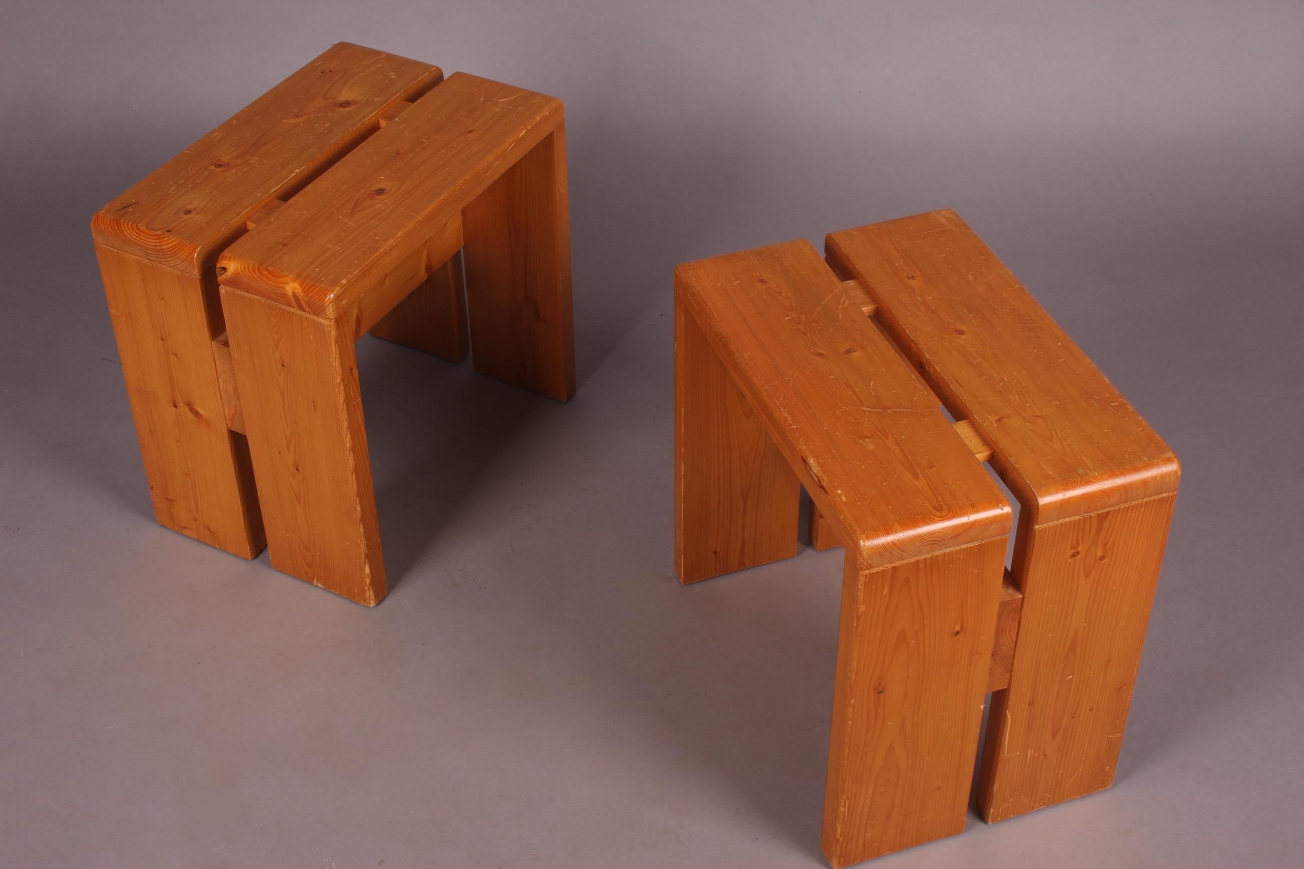 Charlotte Perriand Pair of Stools for Les Arcs In Good Condition In grand Lancy, CH