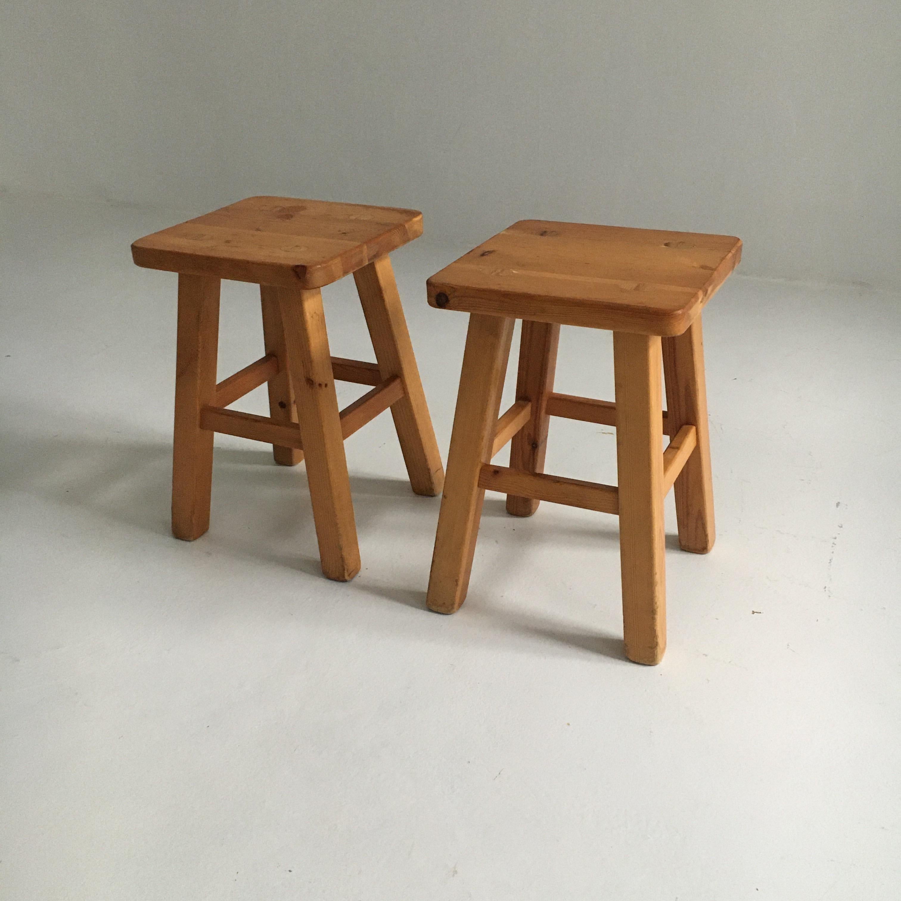 Charlotte Perriand Pair of Square Pine Stools, France, 1960s In Good Condition In Vienna, AT