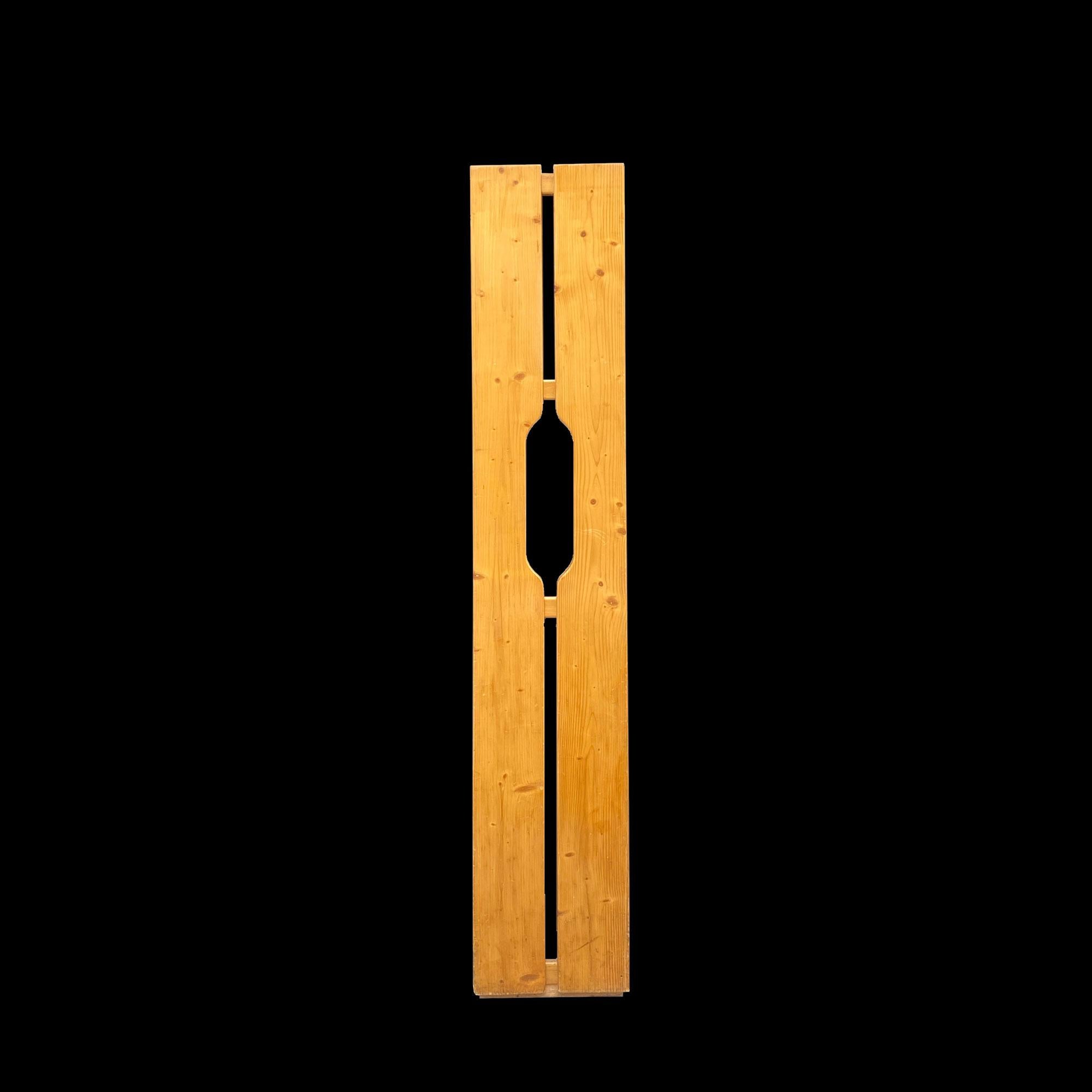Charlotte Perriand Pillar bar from the Arcs Ski Resort Les Arcs 1976
Residence les Lauzieres. 

