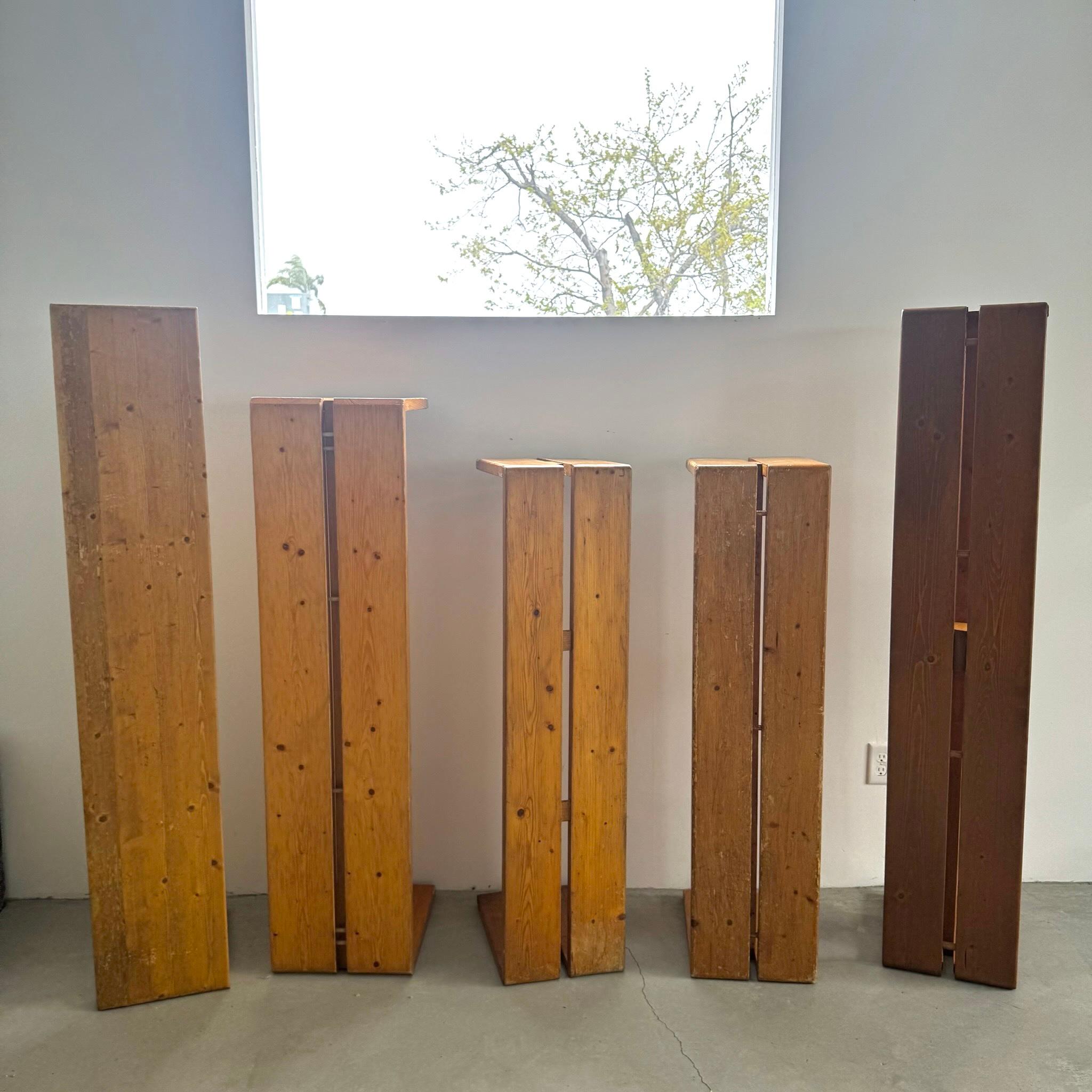 Charlotte Perriand Kiefernholzbank für Les Arcs, Frankreich, 1970er Jahre im Angebot 7