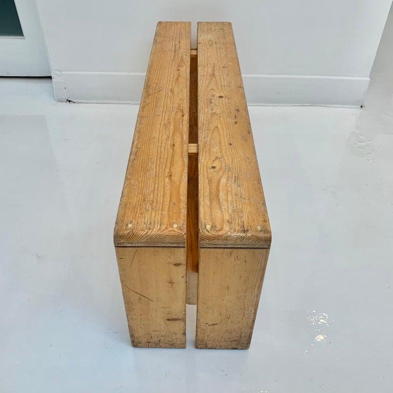 French Charlotte Perriand Pine Bench for Les Arcs, 1970s France