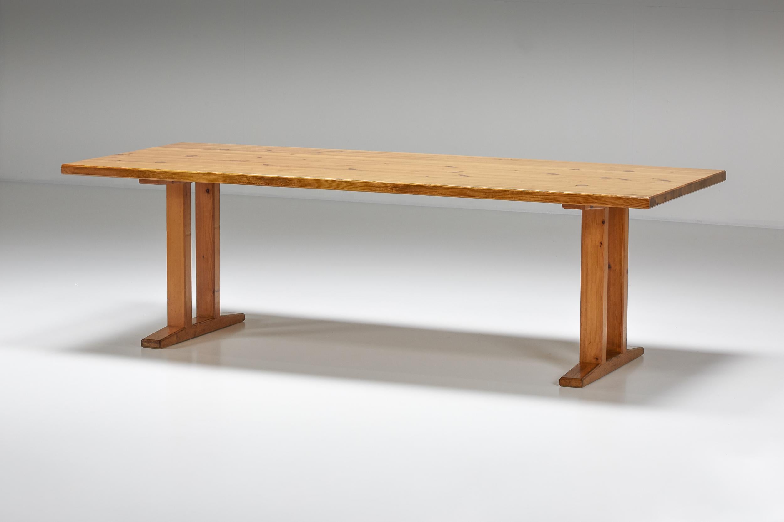 Charlotte Perriand Inspired Pine Dining Table In Excellent Condition In Antwerp, BE