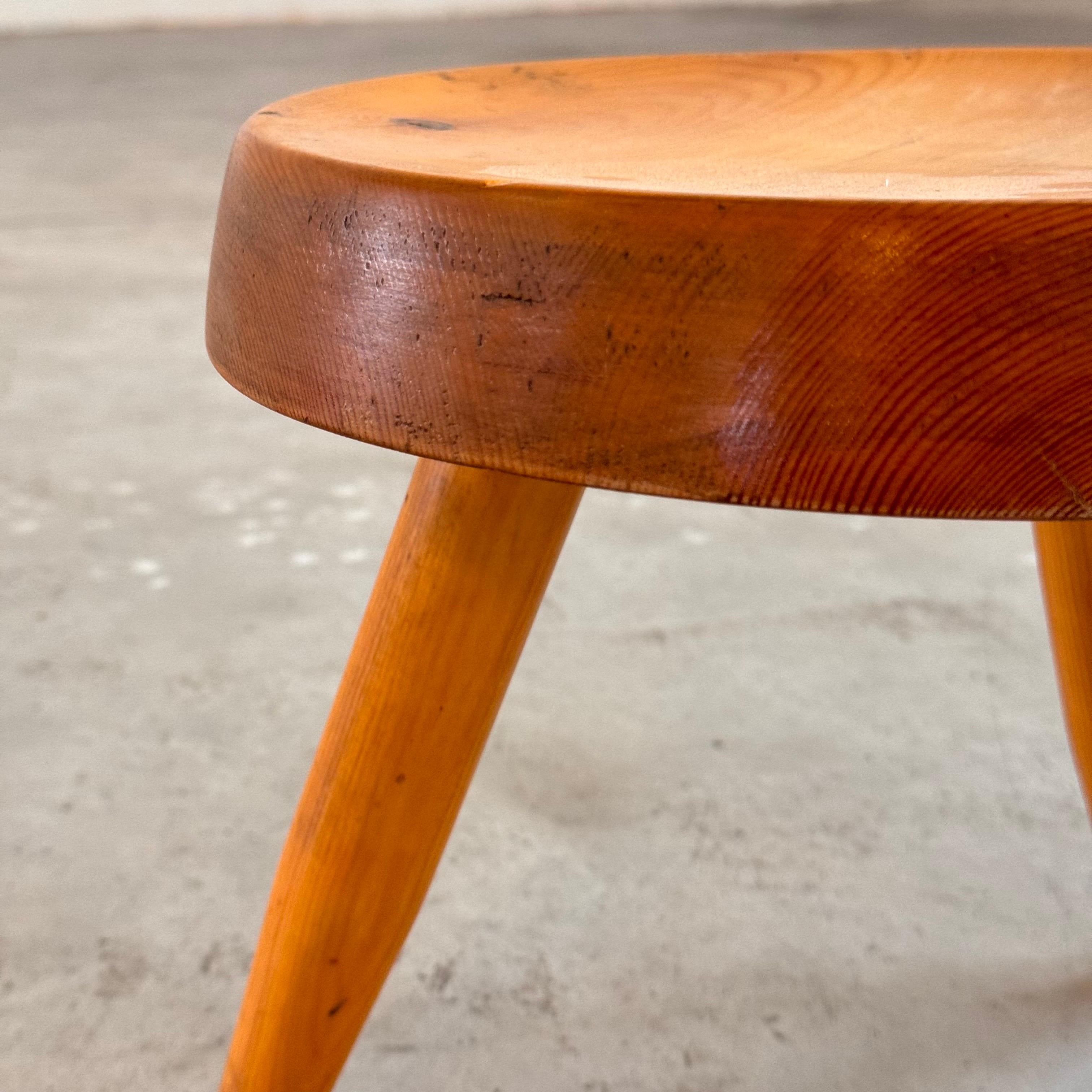 French Charlotte Perriand Pine Wood 'Berger' Stool, France, 1960s  For Sale