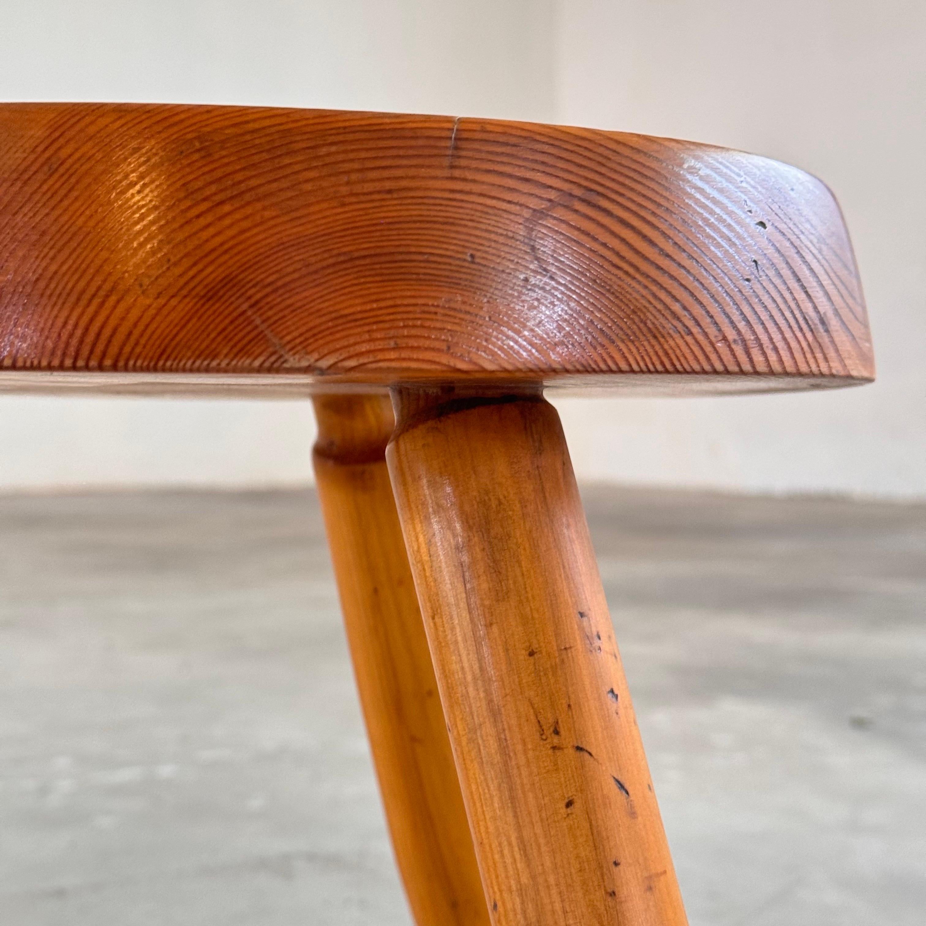 Mid-20th Century Charlotte Perriand Pine Wood 'Berger' Stool, France, 1960s  For Sale