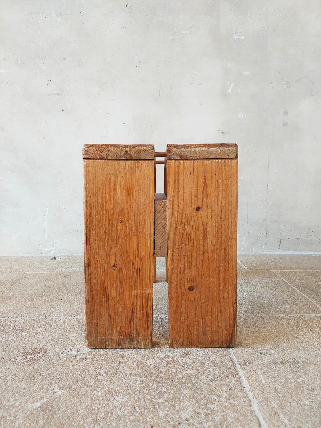 Charlotte Perriand Pine Wood Stool for Les Arcs, 1960s For Sale 4
