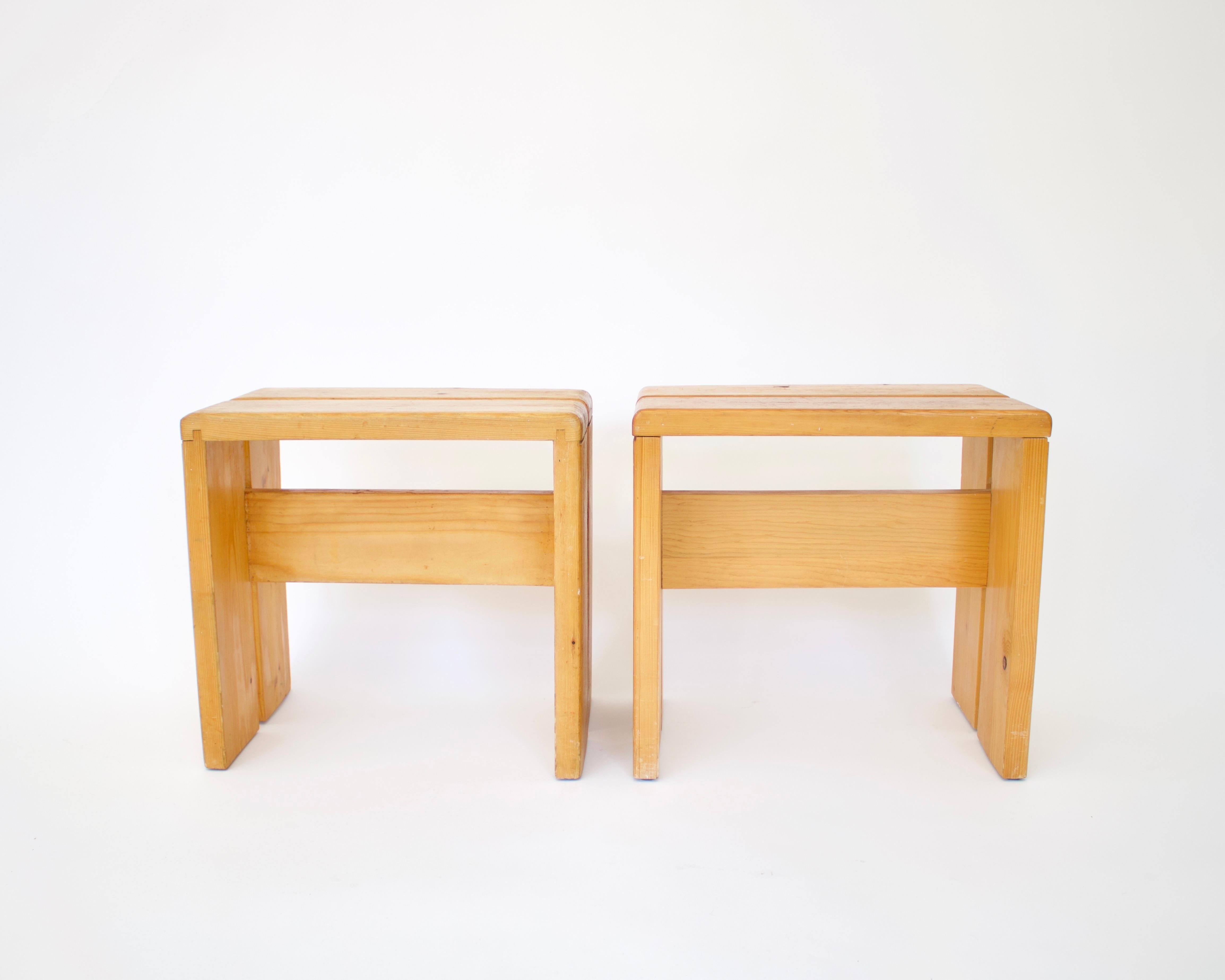 Mid-20th Century Charlotte Perriand Pine Wood Stools for Les Arcs Ski Resort, France, circa 1960 For Sale