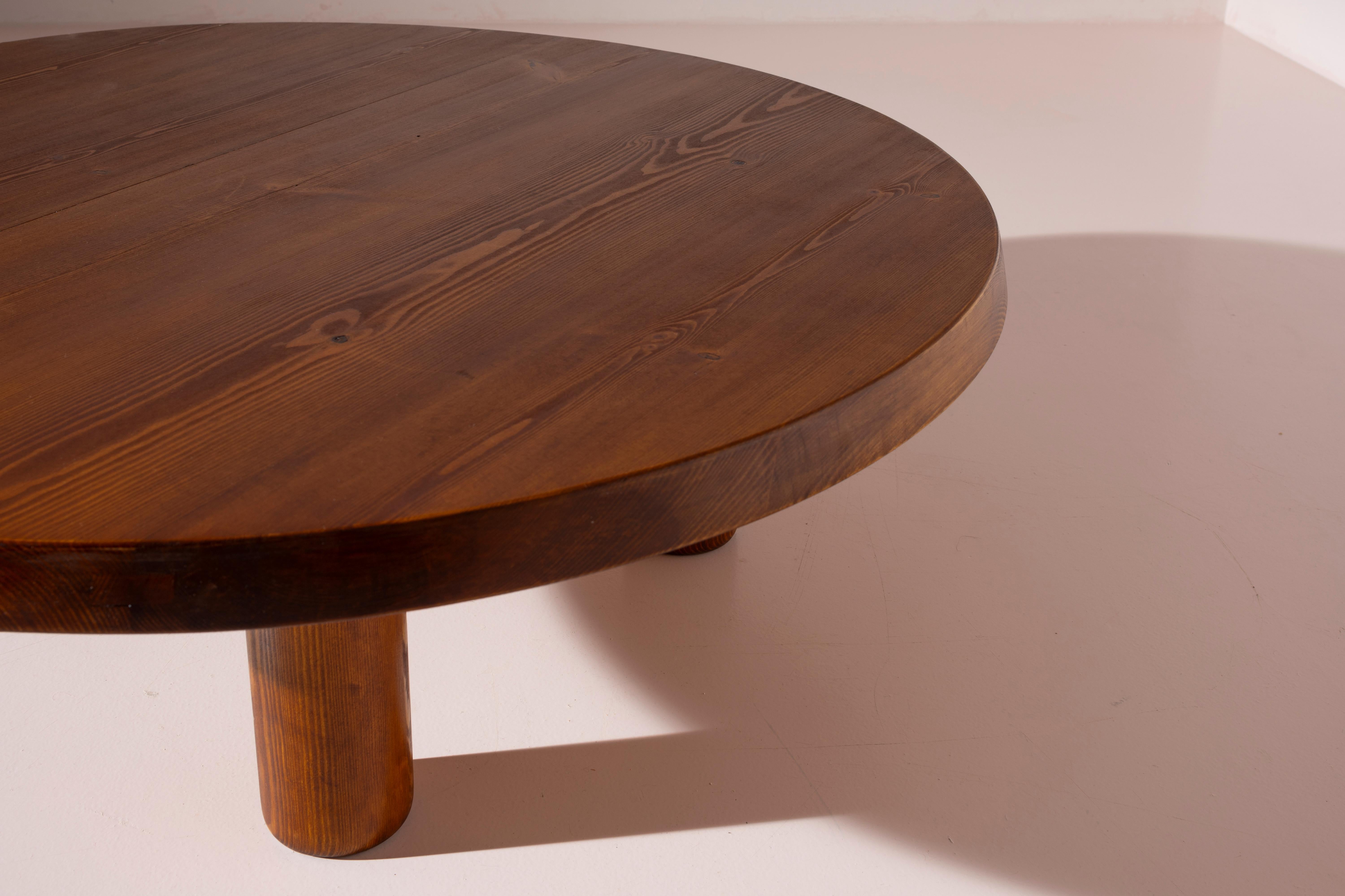 Charlotte Perriand pinewood coffee table, France, late 1960s For Sale 3