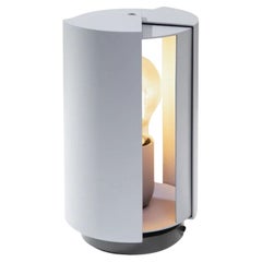 Charlotte Perriand 'Pivotante À Poser' lampe de table en gris clair pour Nemo