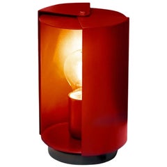 Lampada da tavolo 'Pivotante À Poser' di Charlotte Perriand in rosso per Nemo