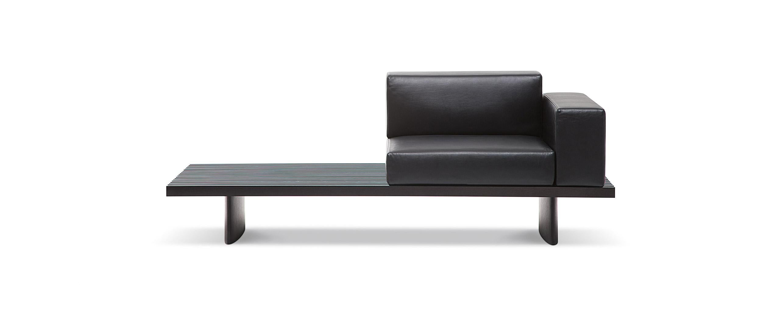 Charlotte Perriand Refolo Modular Sofa, Wood and Black Leather by Cassina In New Condition In Barcelona, Barcelona