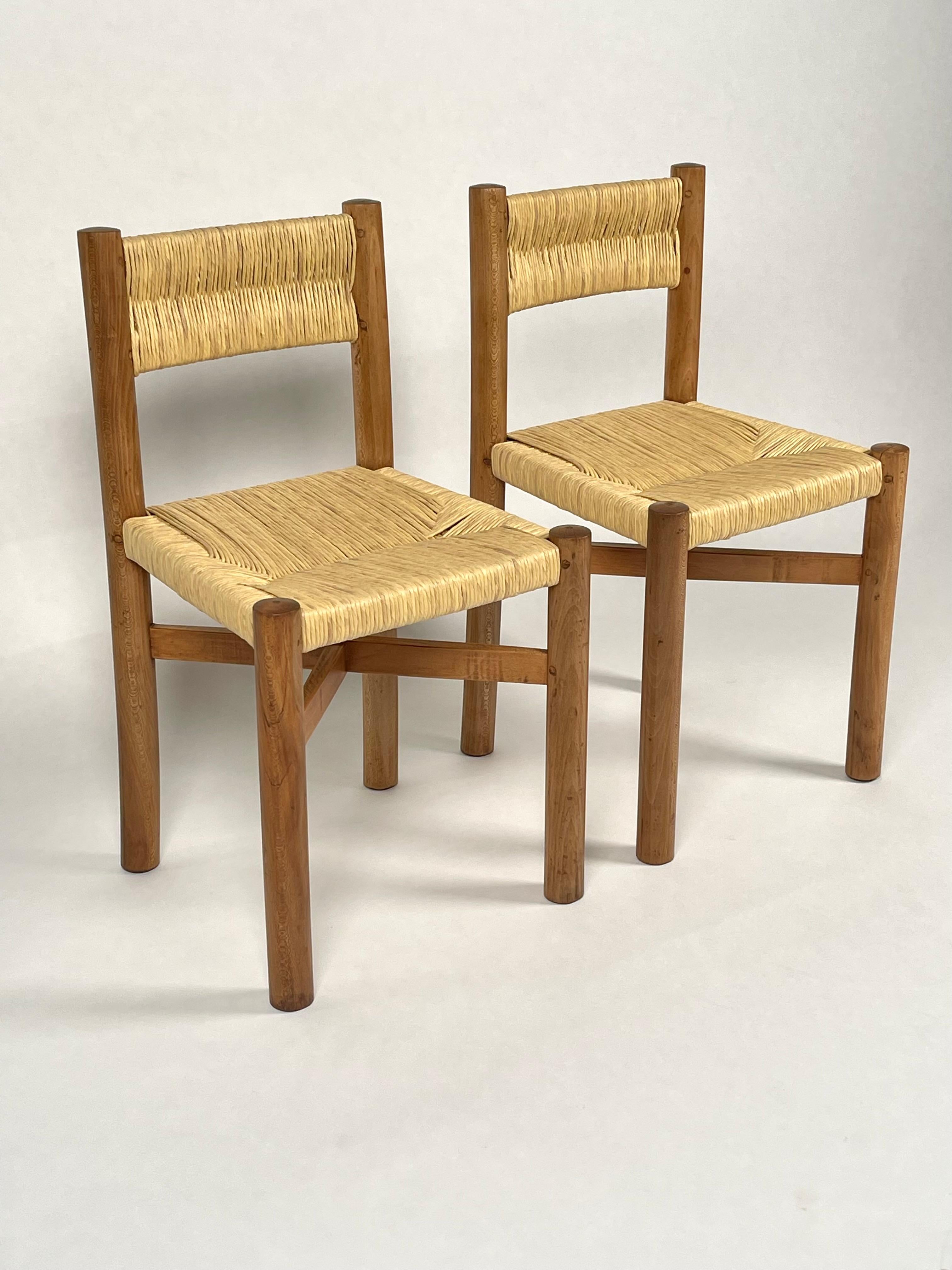 Mid-Century Modern Charlotte Perriand:: ensemble de 2 chaises 