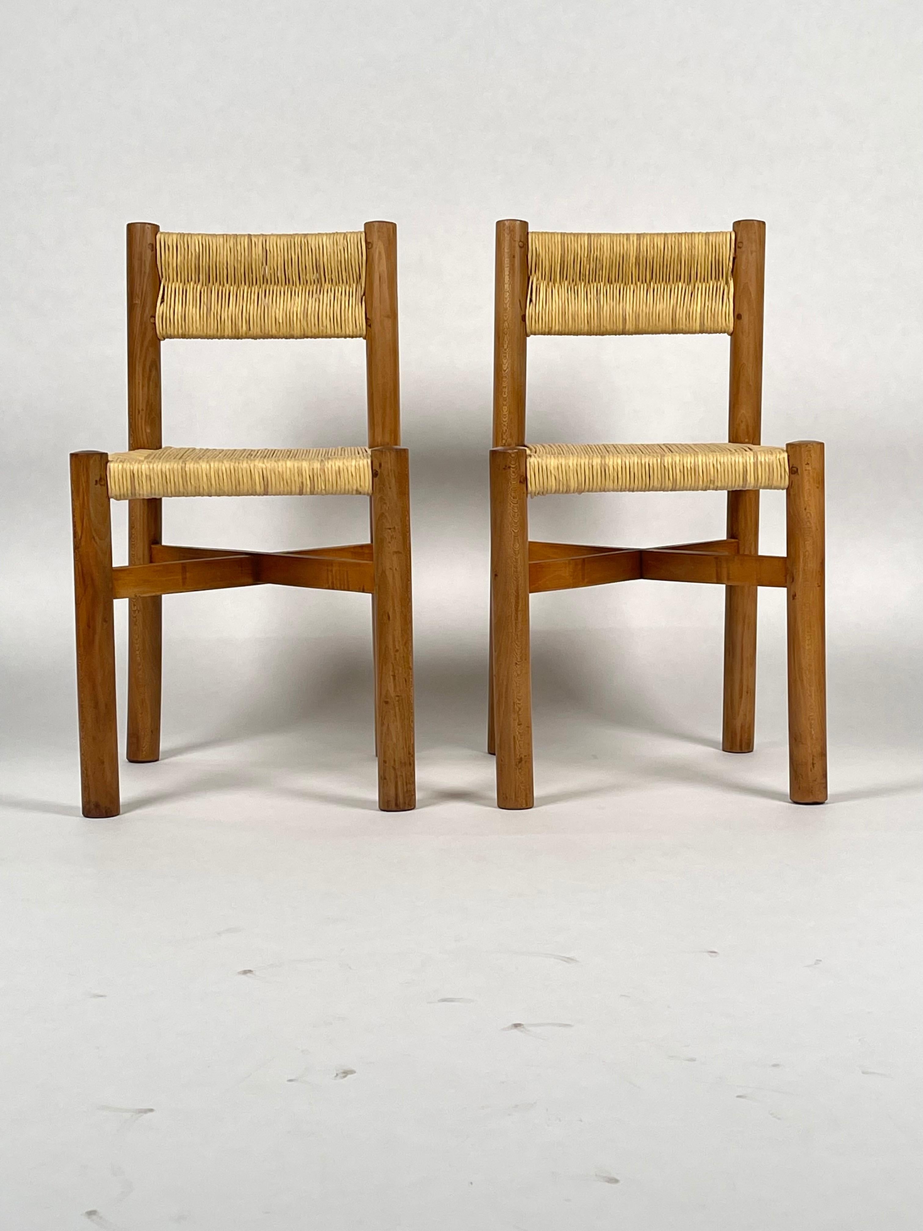 Charlotte Perriand:: ensemble de 2 chaises 