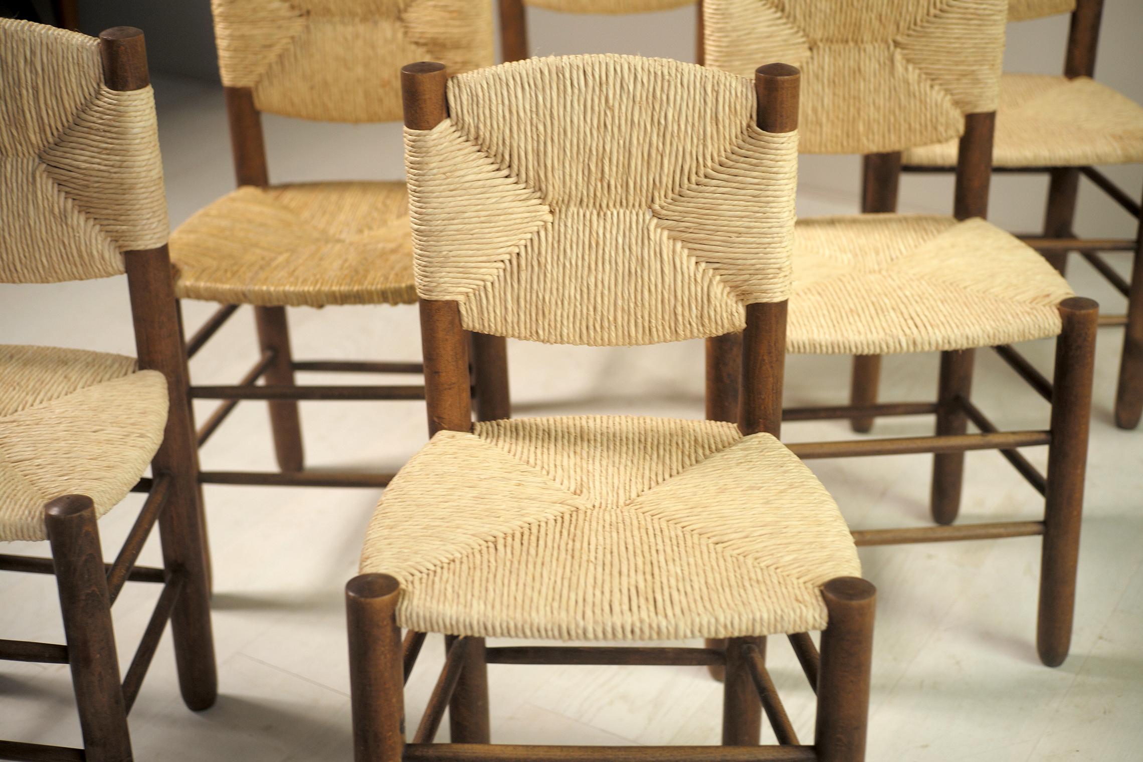 Milieu du XXe siècle Charlotte Perriand, Ensemble de 6 chaises N° 18 Bauche, France, 1950