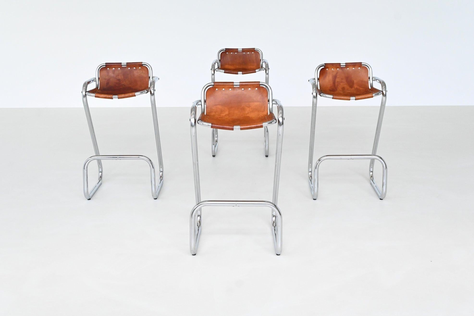 Charlotte Perriand set of four bar stools in leather Les Arcs France 1960 In Good Condition For Sale In Etten-Leur, NL