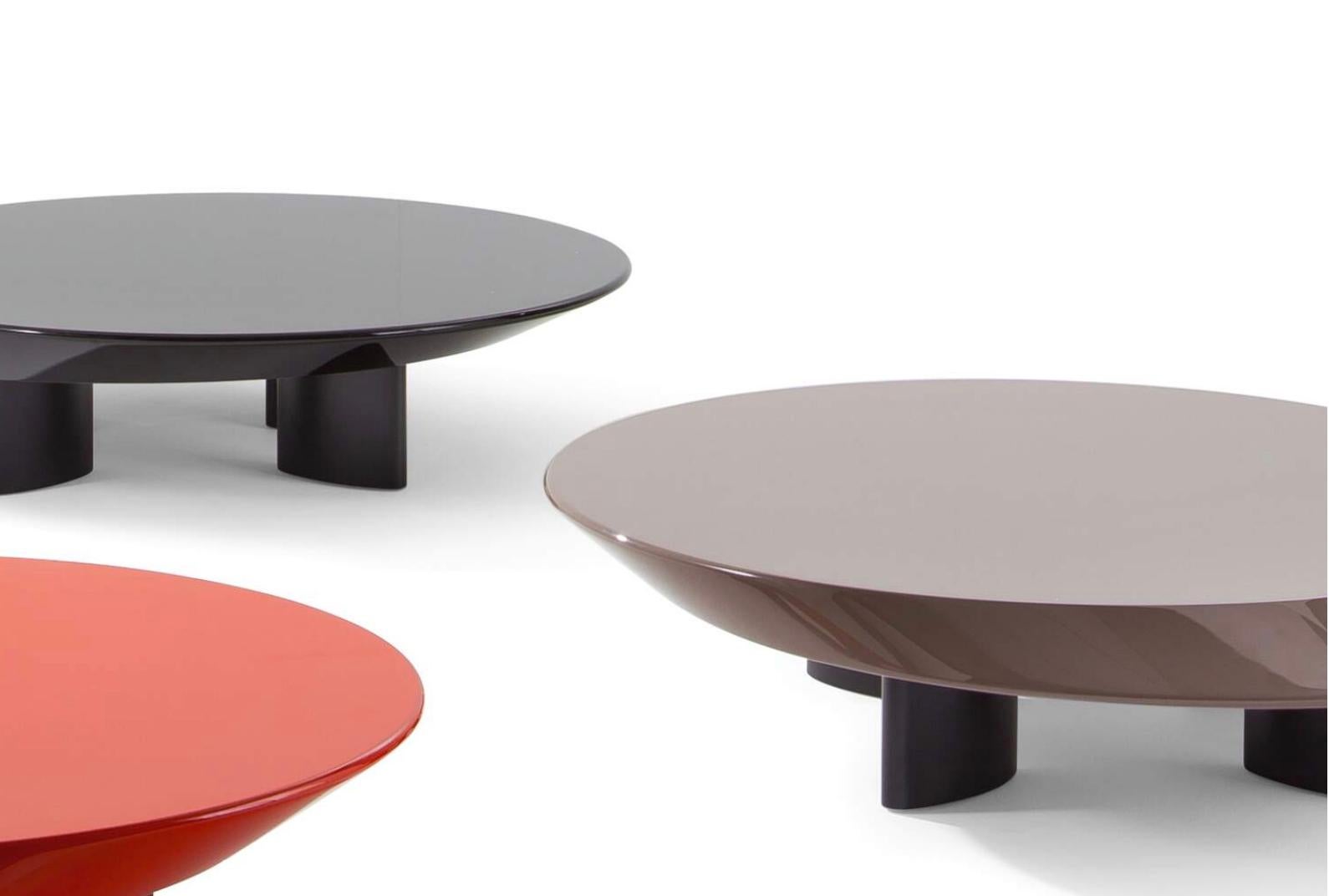 Charlotte Perriand Conjunto de tres mesas Accordo para Cassina Moderno de mediados de siglo en venta