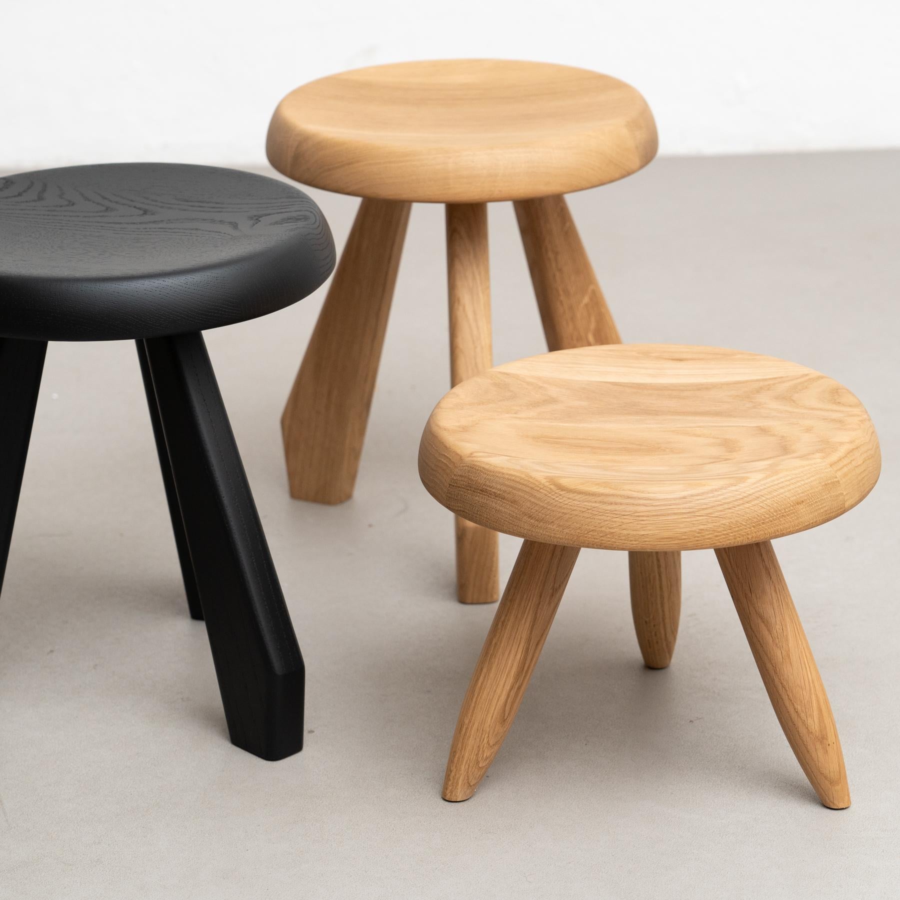 Bois Charlotte Perriand Ensemble de trois tabourets en bois Meribel pour Cassina en vente