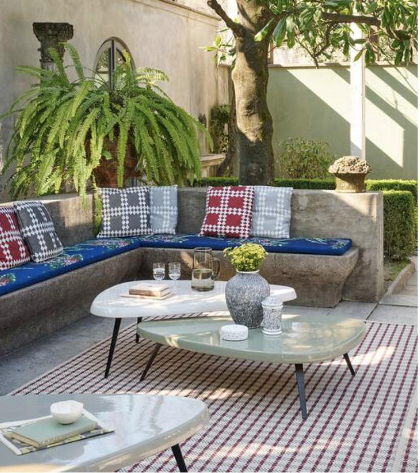 Charlotte Perriand Dreiteiliger mexikanischer niedriger mexikanischer Outdoor-Tisch für Cassina im Angebot 7