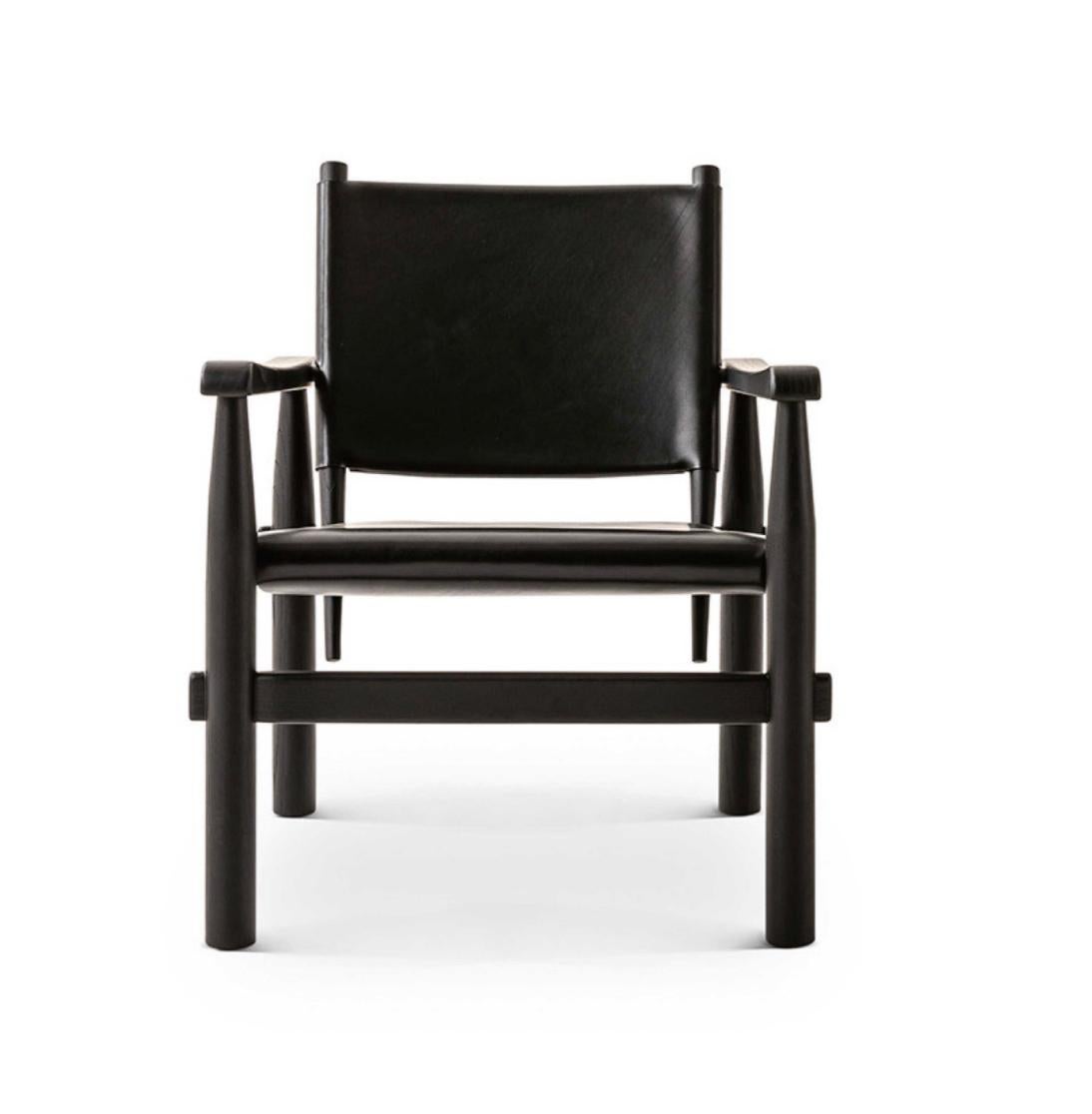 Charlotte Perriand Juego de dos sillones de hotel Doron para Cassina Madera en venta