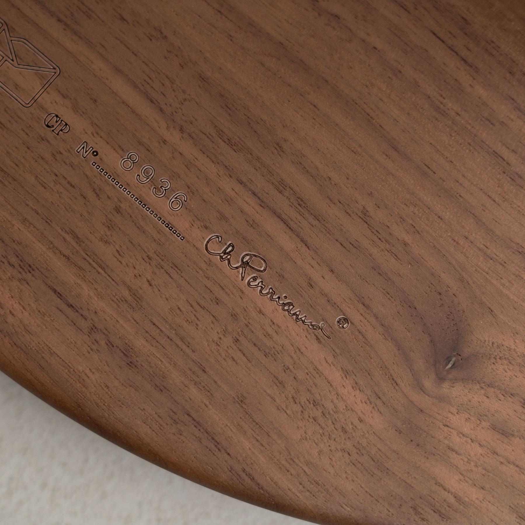 Charlotte Perriand Ensemble de deux tabourets en bois Meribel pour Cassina en vente 6