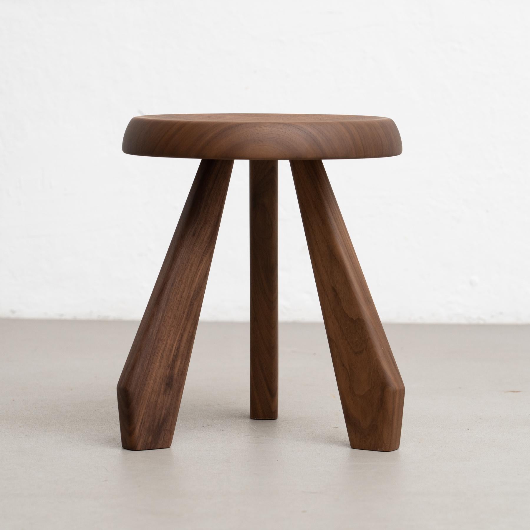 Charlotte Perriand Ensemble de deux tabourets en bois Meribel pour Cassina en vente 2