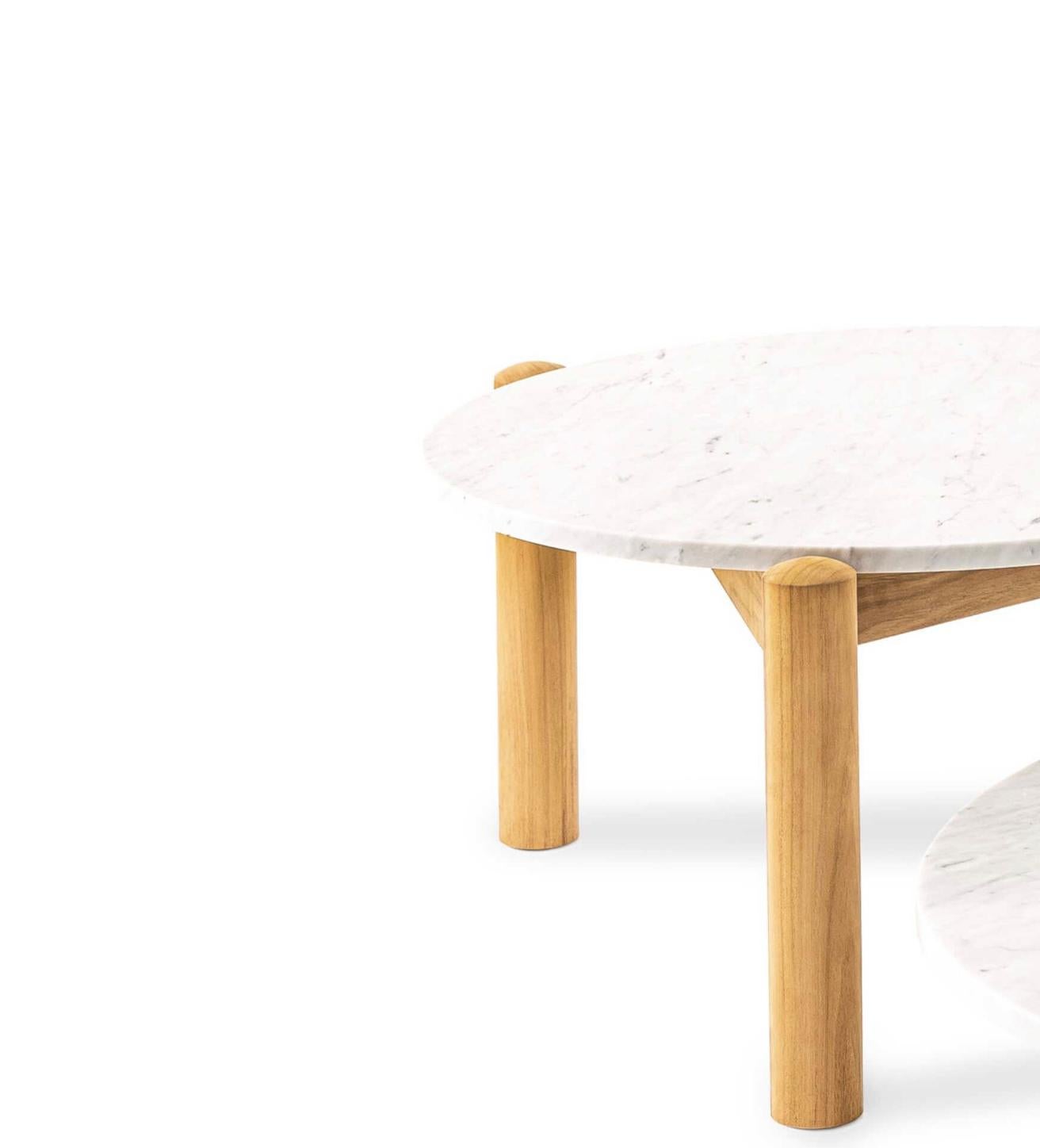 Charlotte Perriand Ensemble de deux tables à plateau interchangeables pour Cassina Neuf - En vente à Barcelona, Barcelona