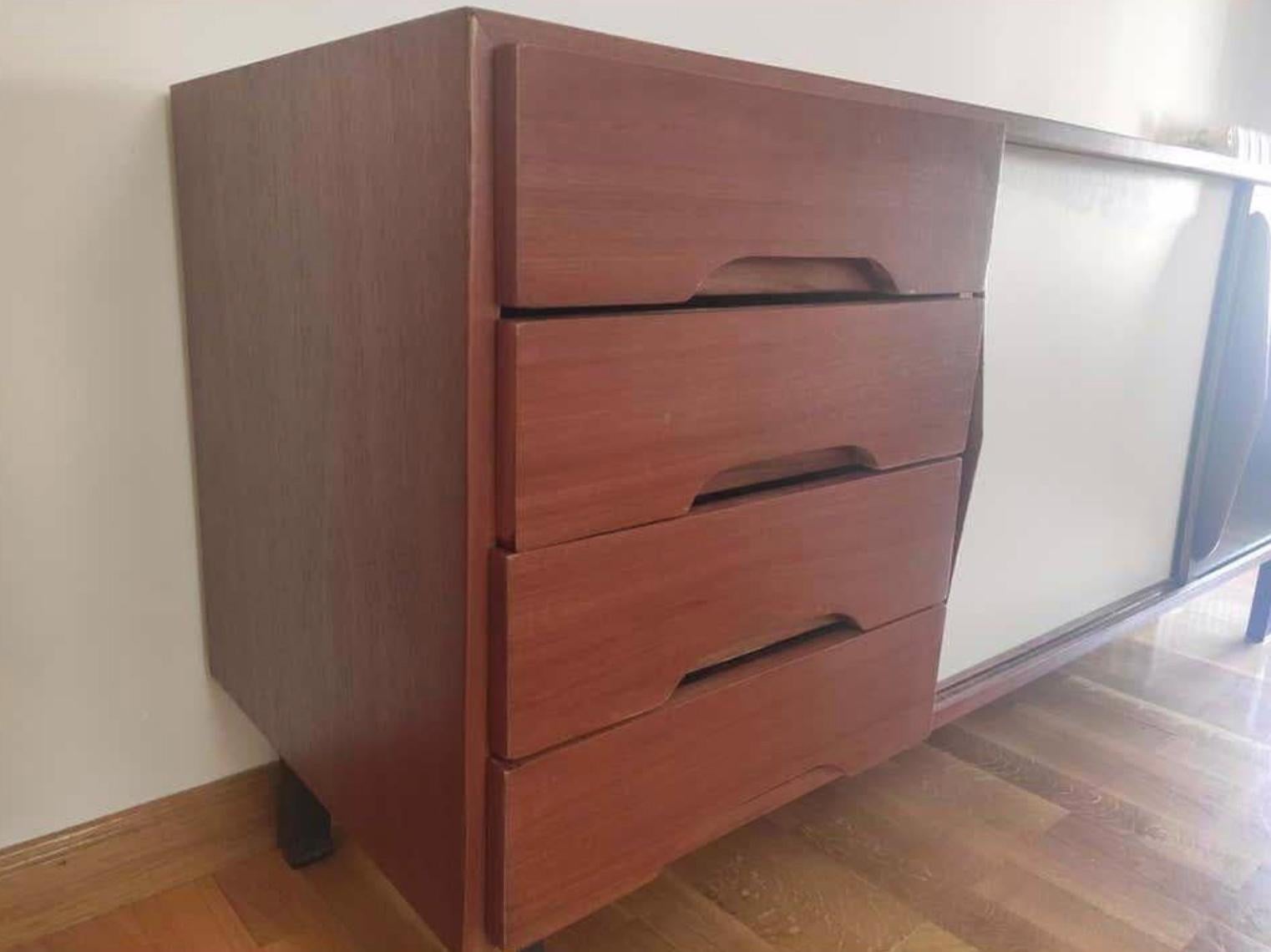 Metà XX secolo Credenza Charlotte Perriand - Design Modernista Francese, CIRCA 1950 in vendita