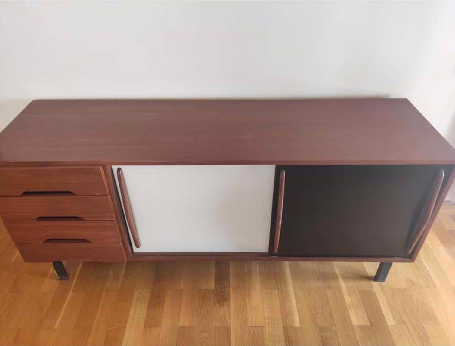 Credenza Charlotte Perriand - Design Modernista Francese, CIRCA 1950 in vendita 3