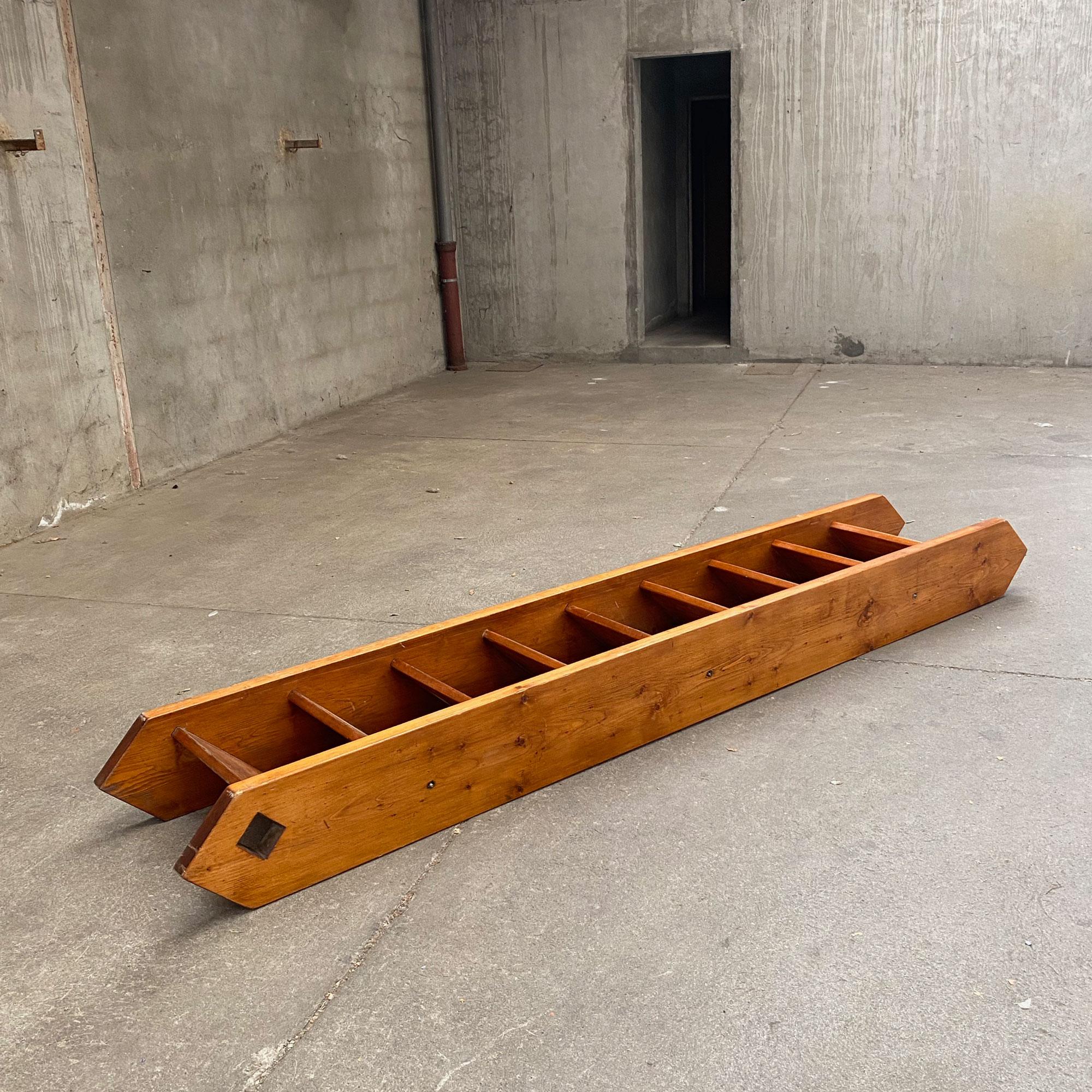 Français escaliers Charlotte Perriand