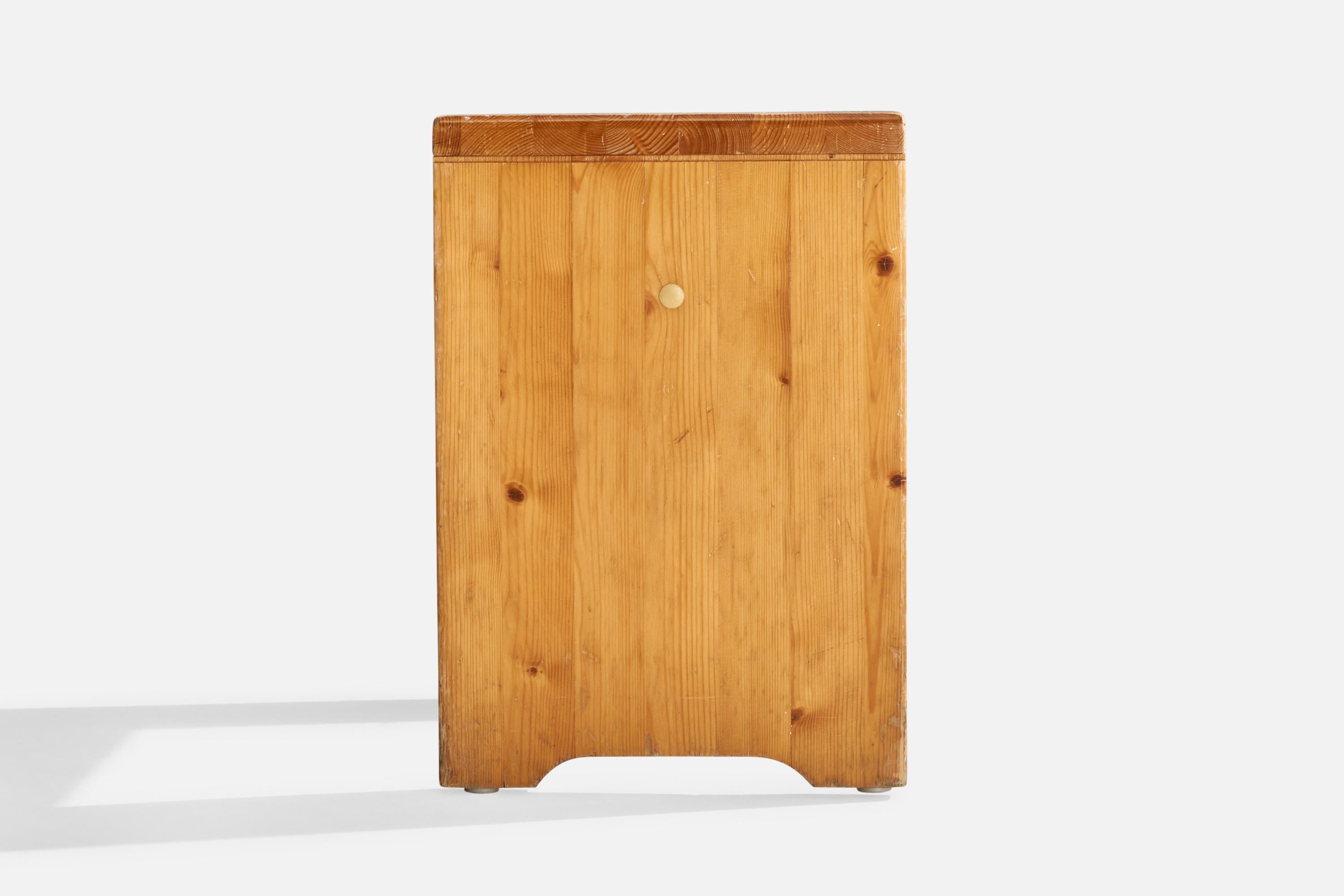 Charlotte Perriand, Hocker, Kiefernholz, Frankreich, 1960er Jahre im Angebot 2
