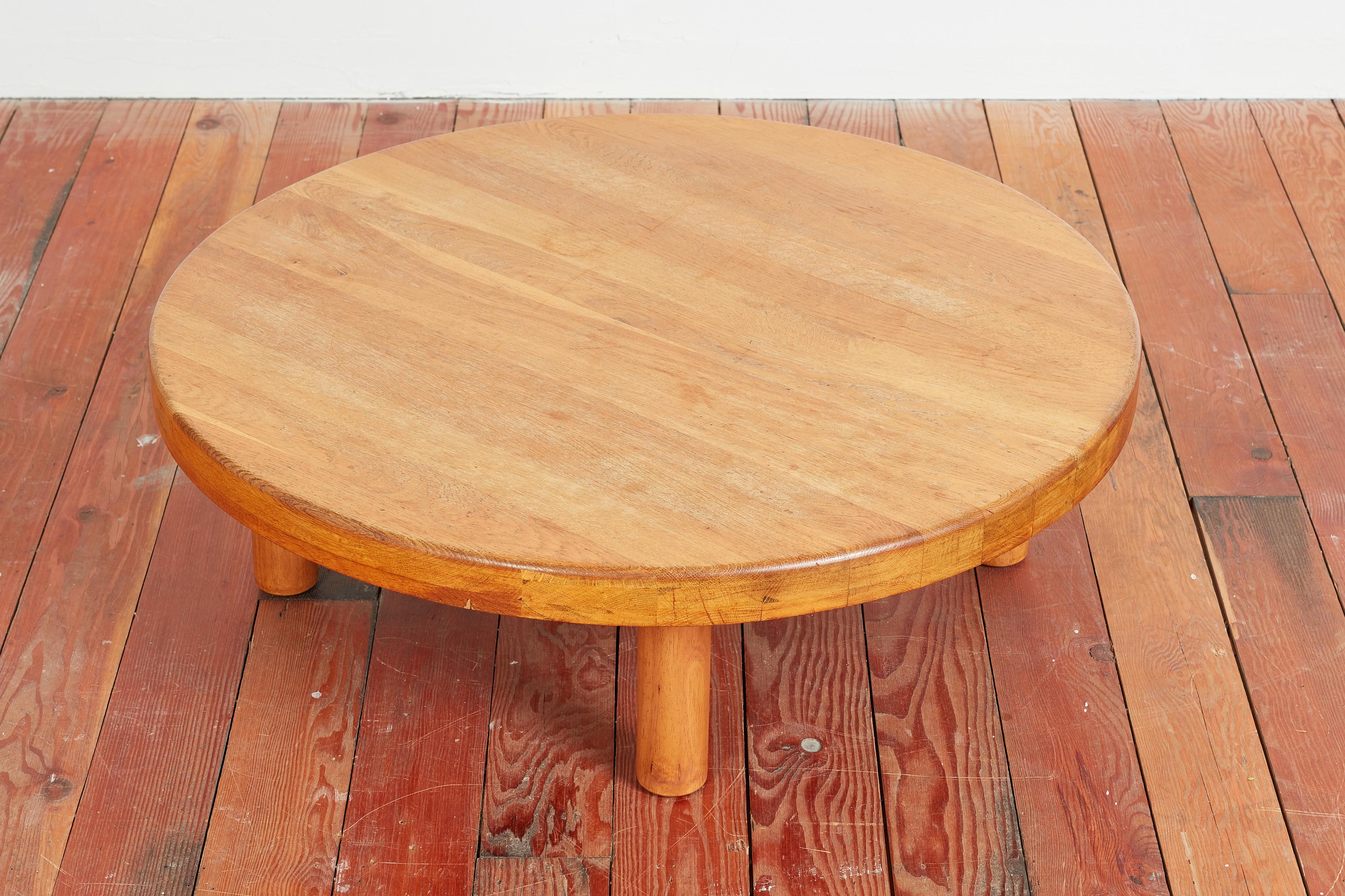 Table basse de style Charlotte Perriand 5