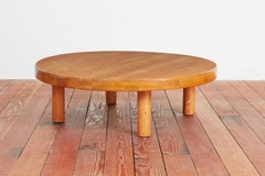 Table basse de style Charlotte Perriand