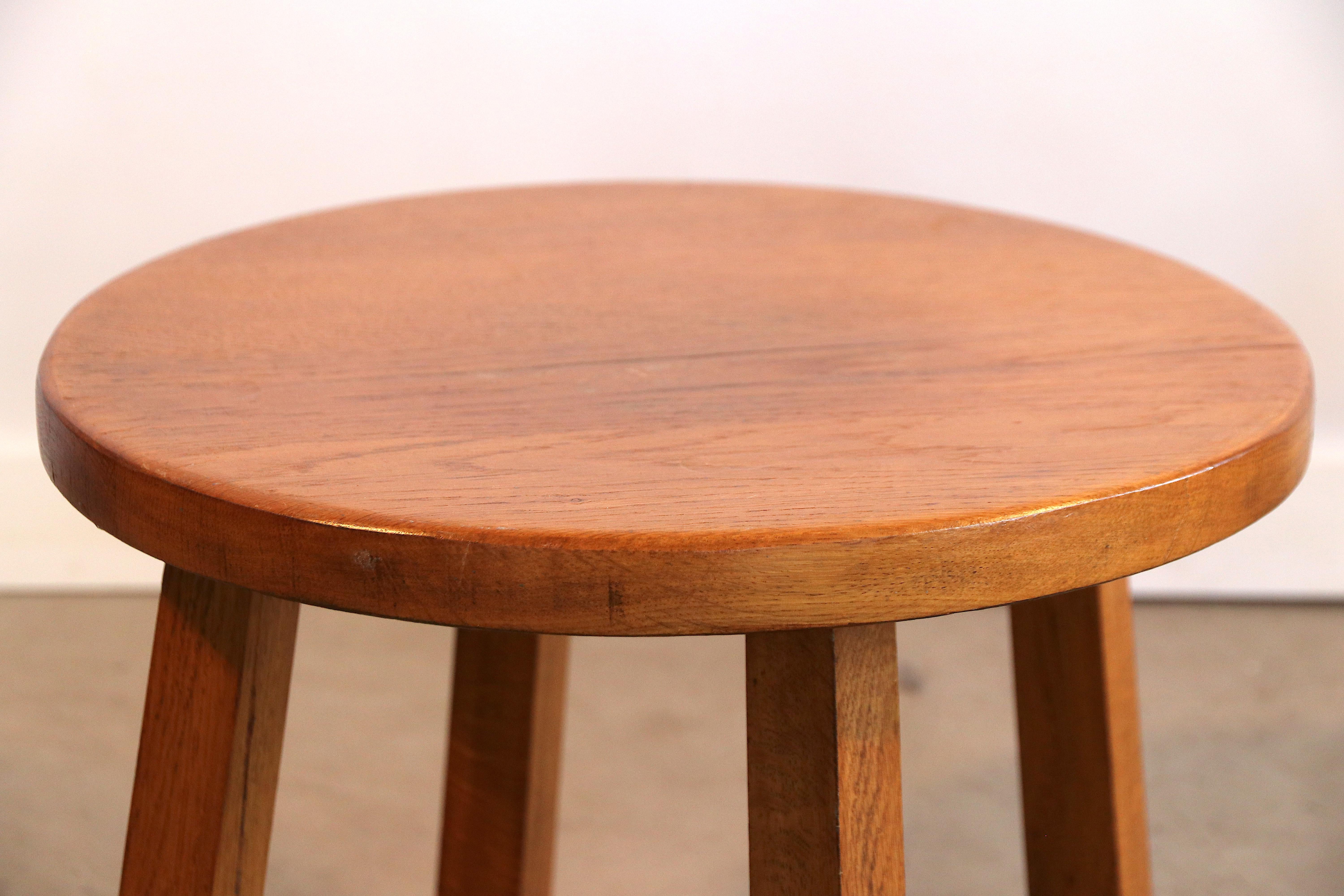 Charlotte Perriand Style French Oakwood Low Stool or Side Table In Good Condition In Amsterdam, NL
