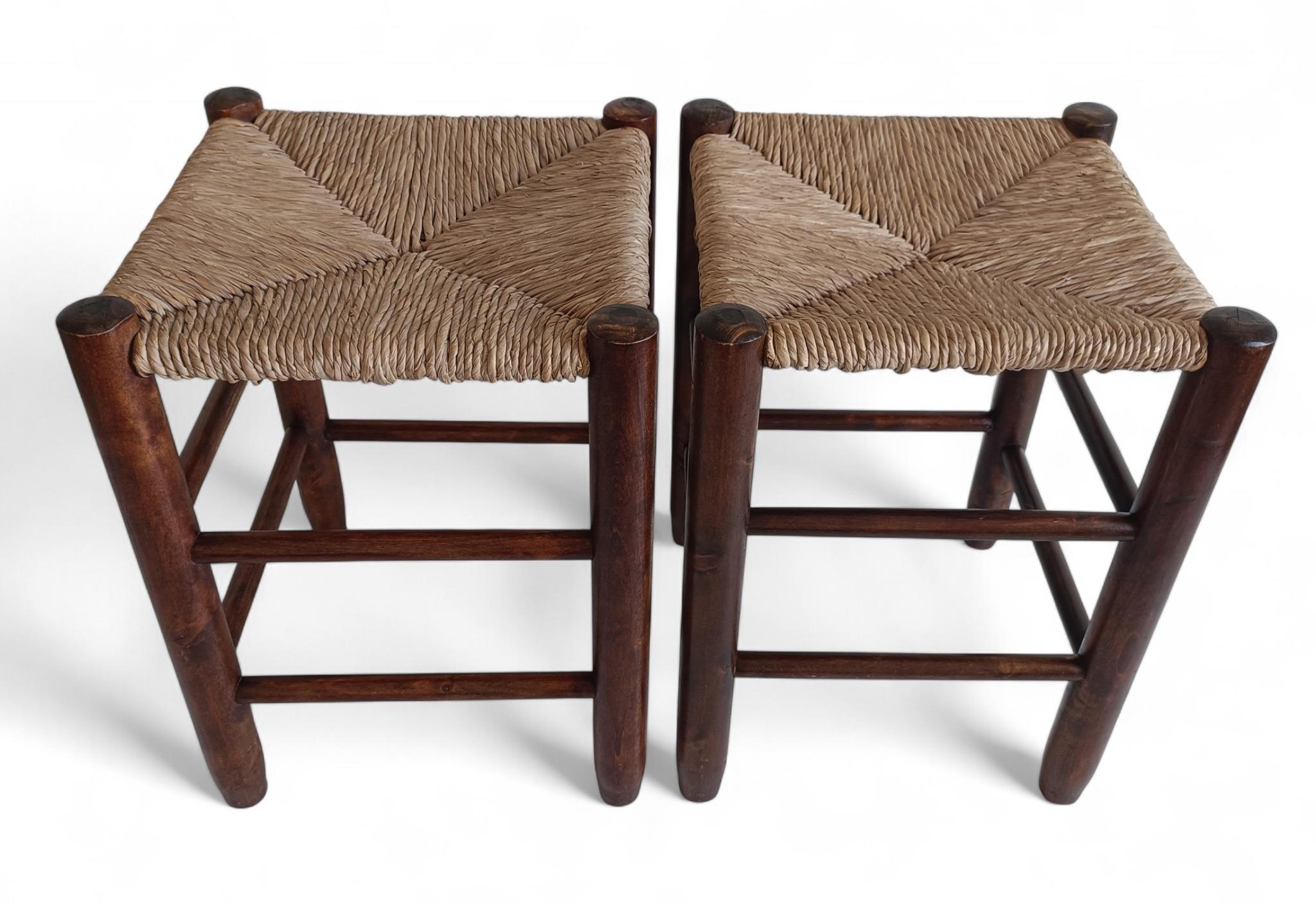 Charlotte Perriand Style, Pair of Rustic Wood and Straw Stools, France, c. 1950s For Sale 7