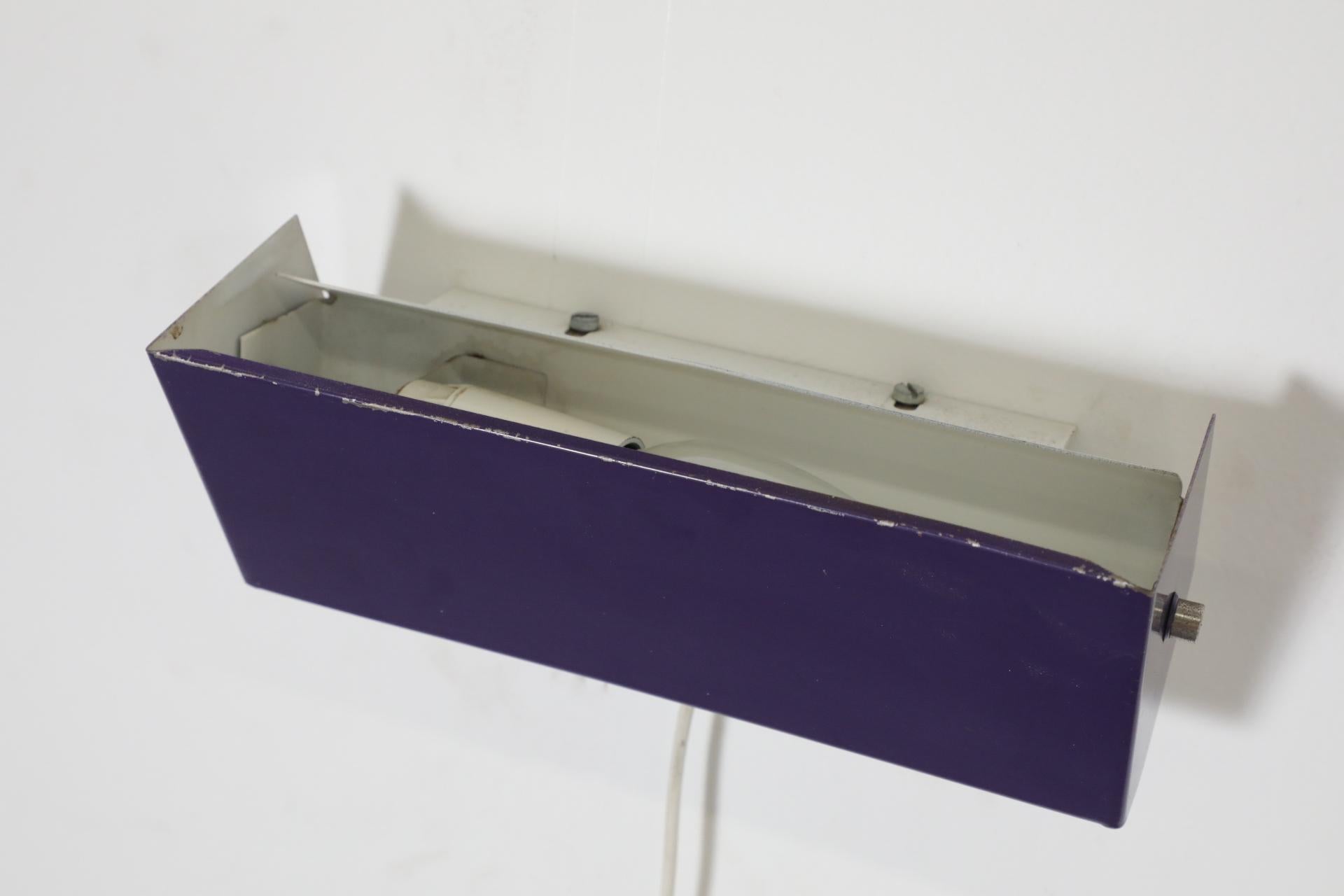 Charlotte Perriand Style Purple and White Enameled Metal Wall Sconce by Hiemstra For Sale 7
